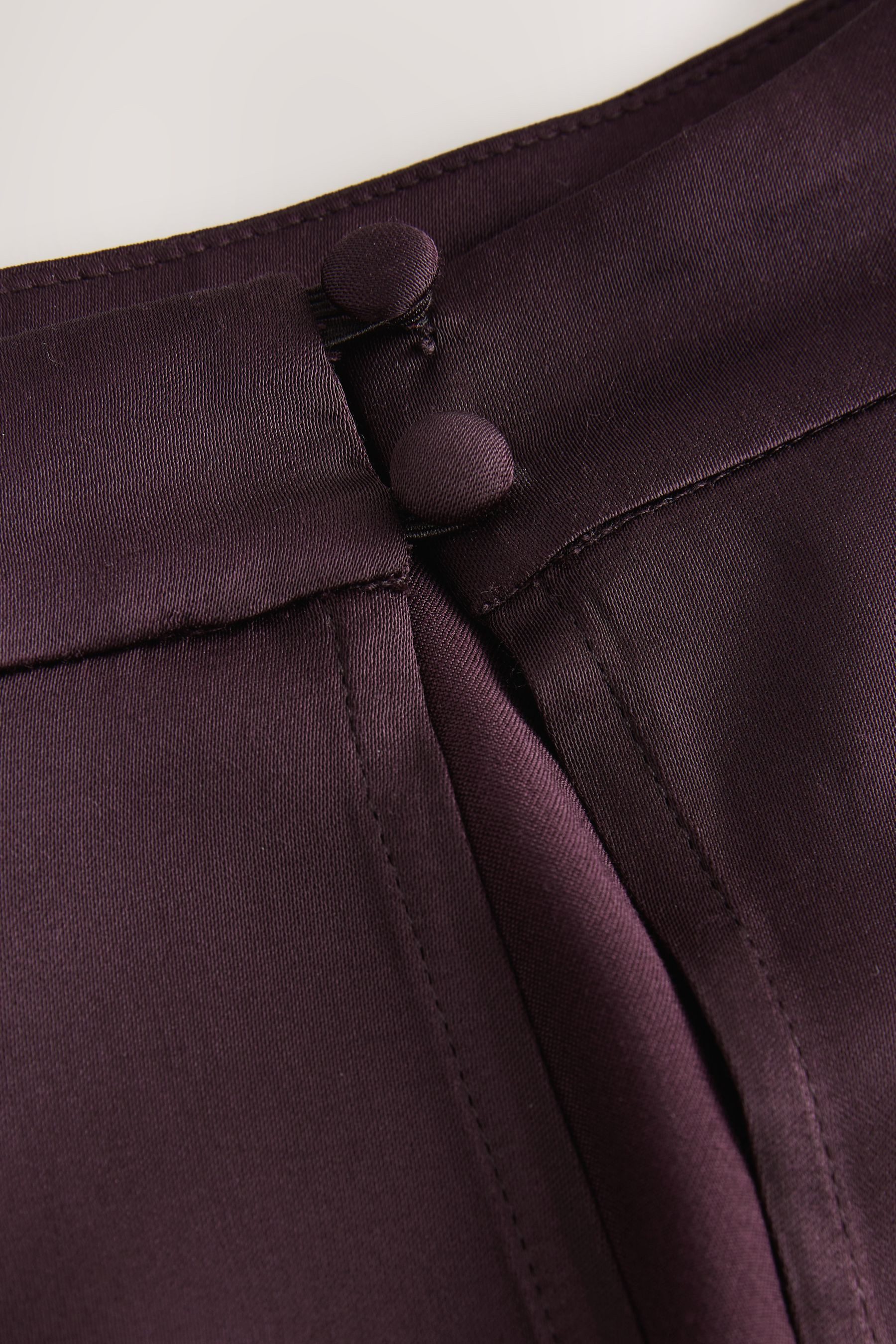 Next Kurzarmbluse Kurzärmeliges Satin-Oberteil (1-tlg) – Bild 5 von 5