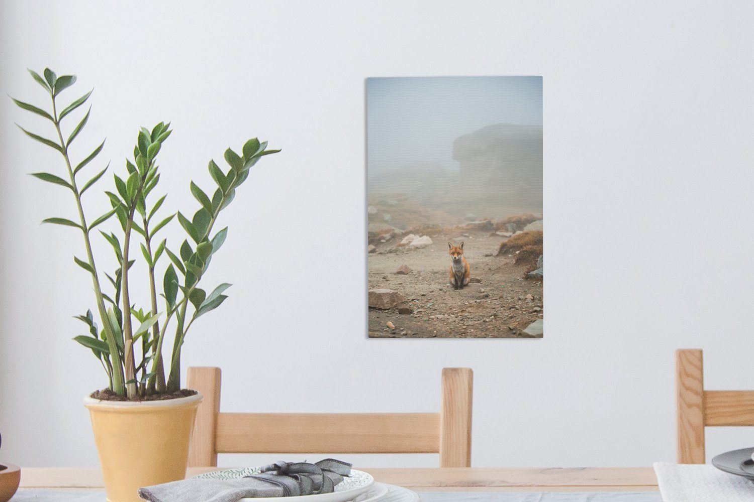 inkl. Leinwandbild Fuchs, (1 St), Nebel OneMillionCanvasses® cm Tiere - Leinwandbild fertig - bespannt Zackenaufhänger, 20x30 Gemälde,