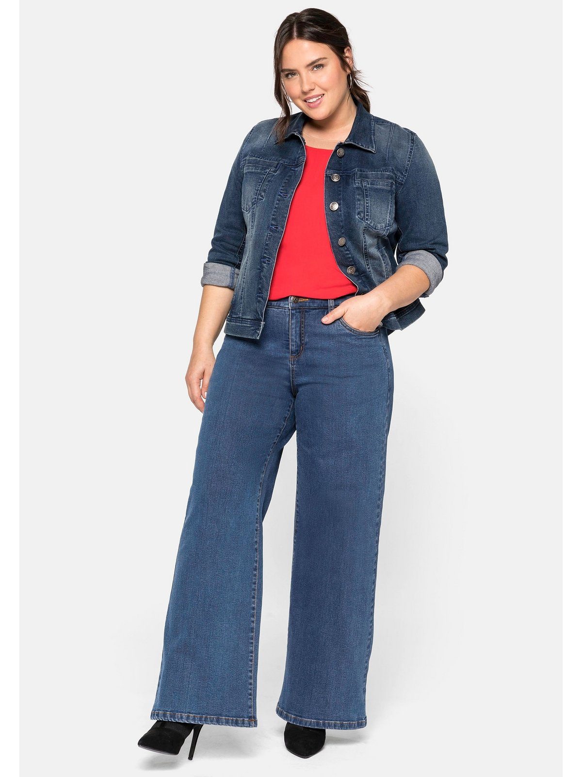 Große in Sheego kurzer Form Jeansjacke modisch Größen blue Denim