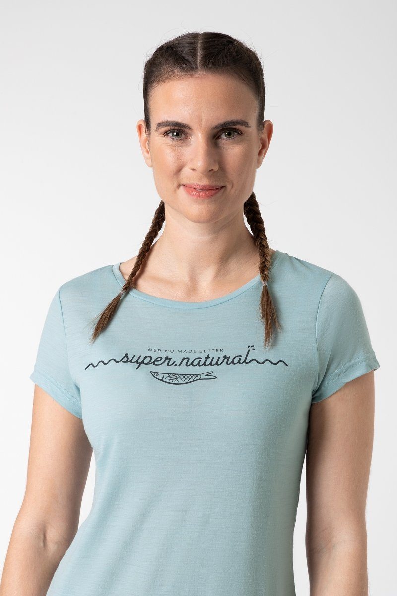 SARDA SUPER.NATURAL lässiger Chic Blue/Urban TEE Merino-Materialmix Merino Cloud Print, W T-Shirt Print-Shirt
