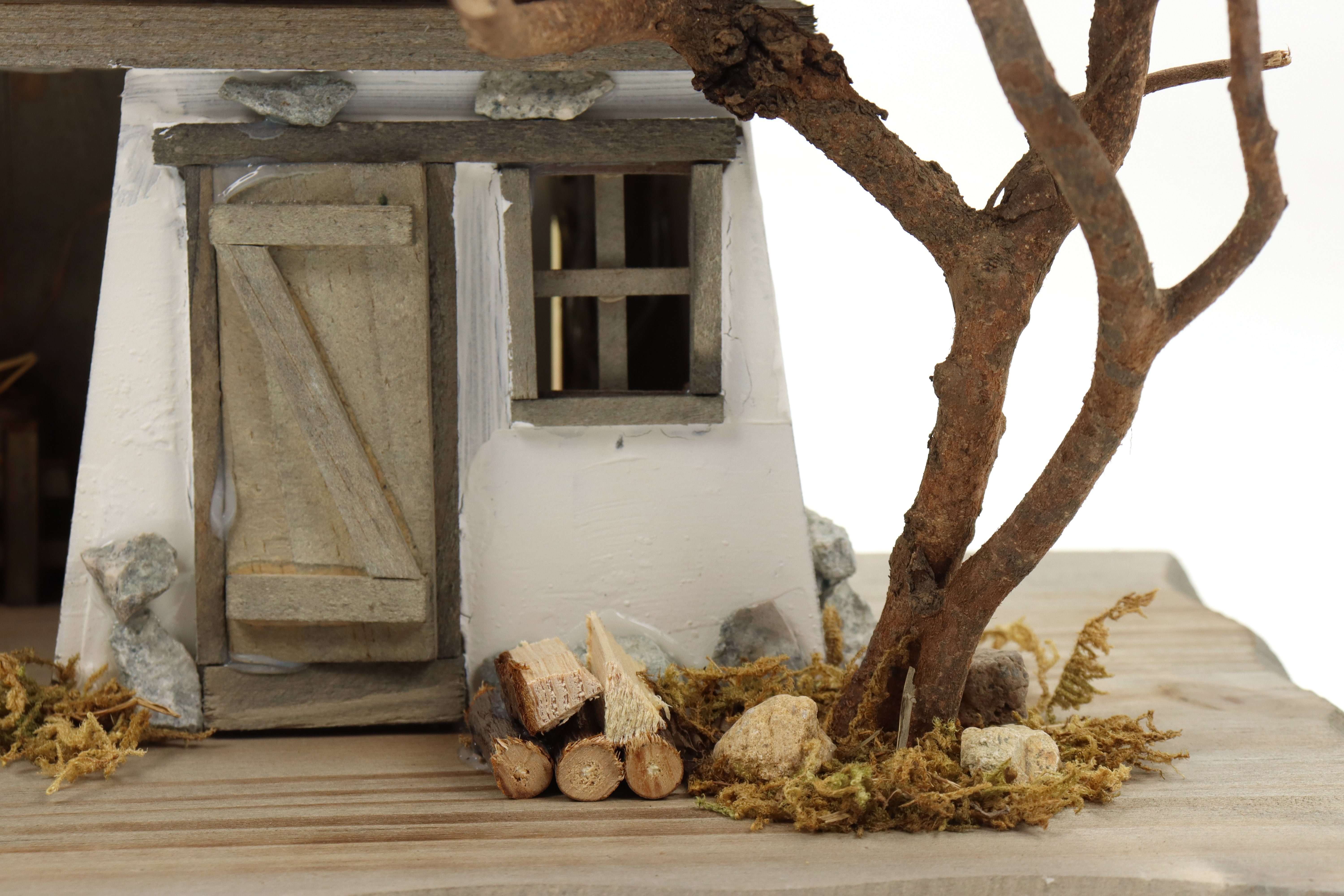 ELLUG Krippe Holz Krippenstall mit Licht 38*18*21cm (OHNE Krippenfiguren) ( günstig online kaufen