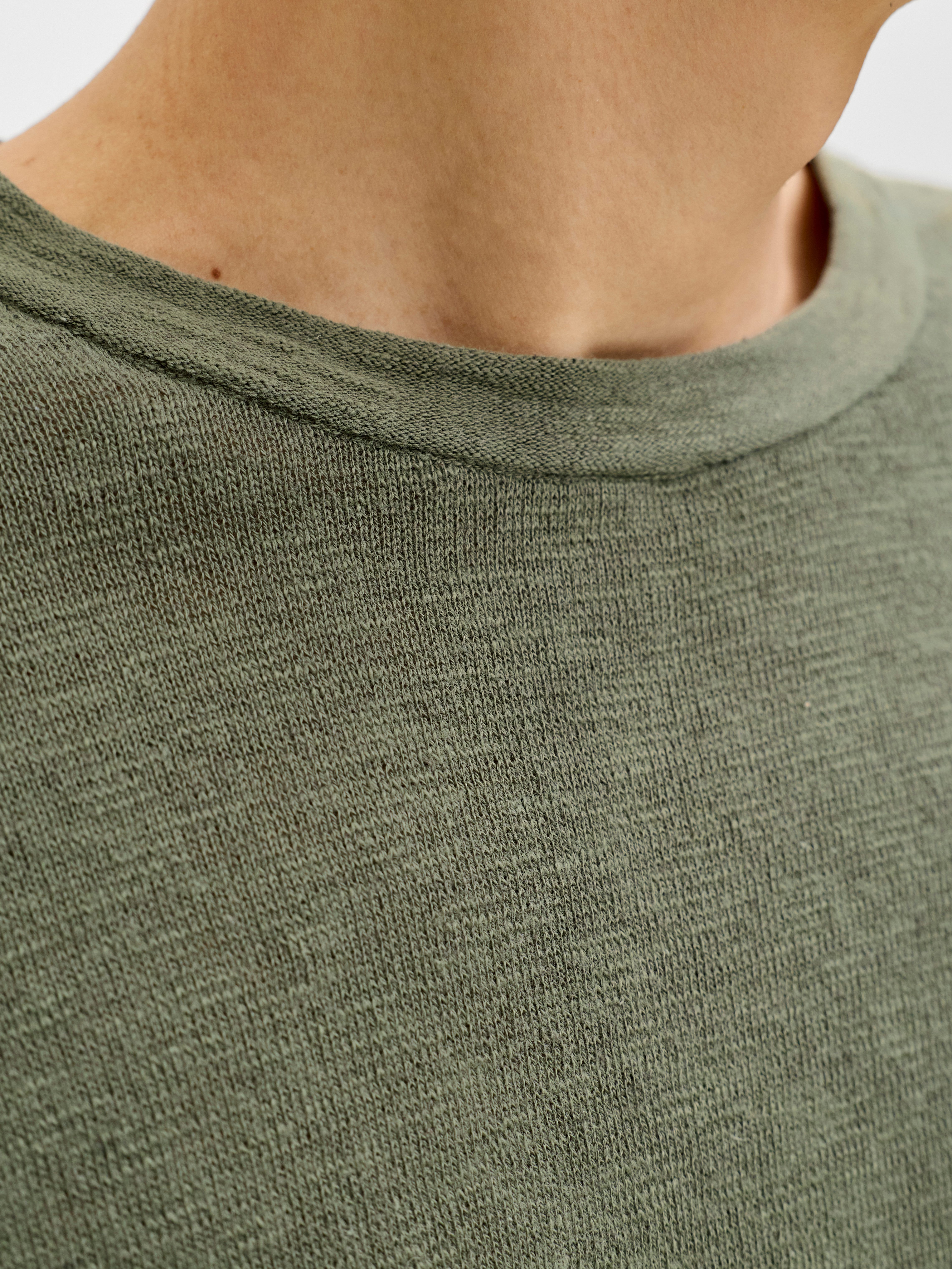 Jack & Jones Rundhalspullover JJESUMMER KNIT CREW NECK SN mit Rundhalsaussc günstig online kaufen