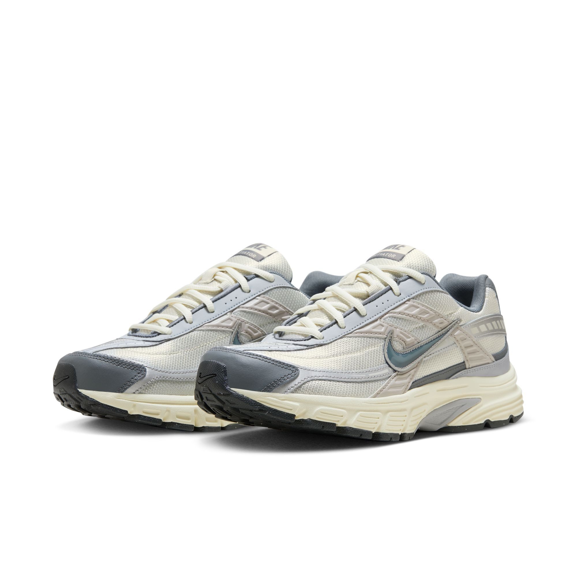 Nike Sportswear INITIATOR Sneaker inspririert vom Design des Nike P-6 günstig online kaufen