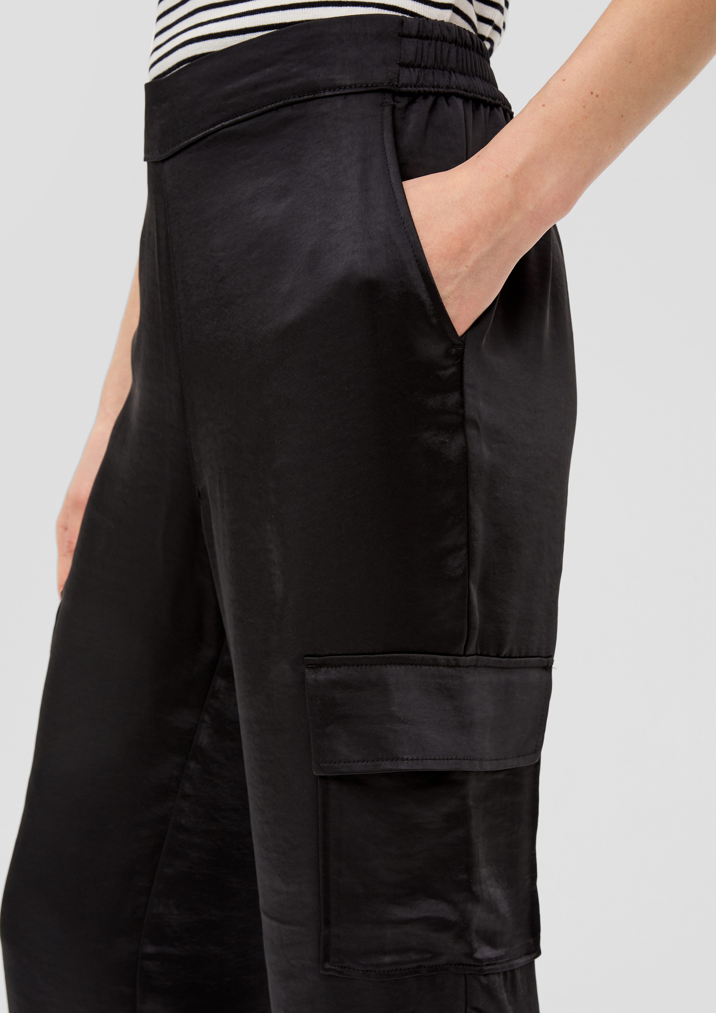 s.Oliver Stoffhose Wide-Leg-Hose aus Satin günstig online kaufen