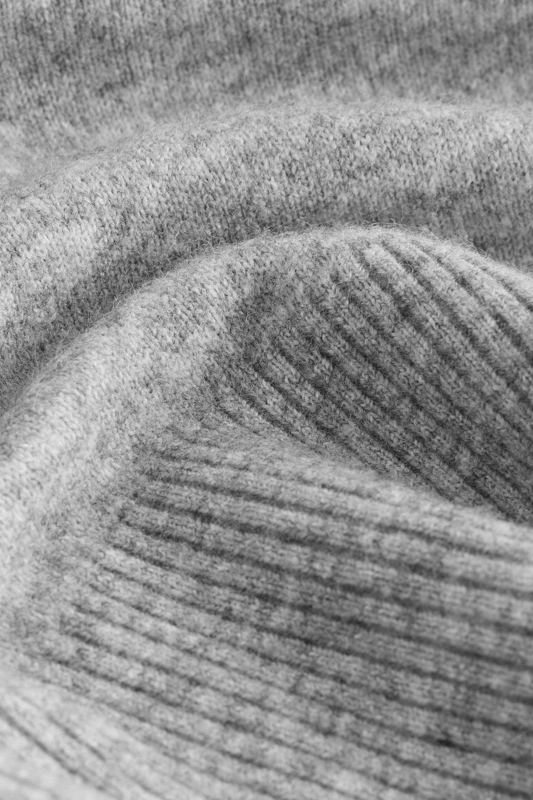 Next Rundhalspullover Gemusterter Strickpullover, Kurzgröße (1-tlg)