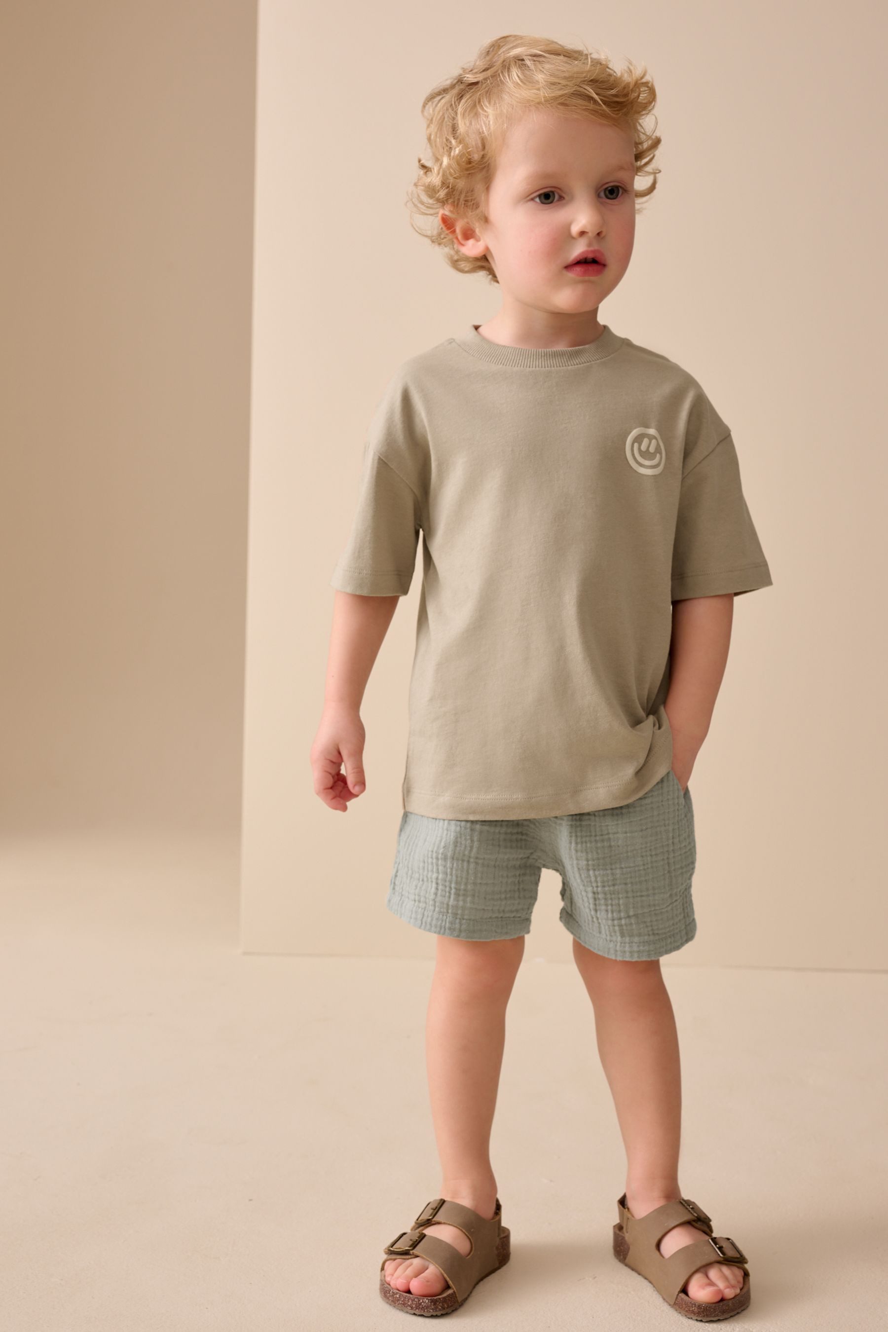 Next Shorts Strukturierte, weiche Schlupfshorts (1-tlg)