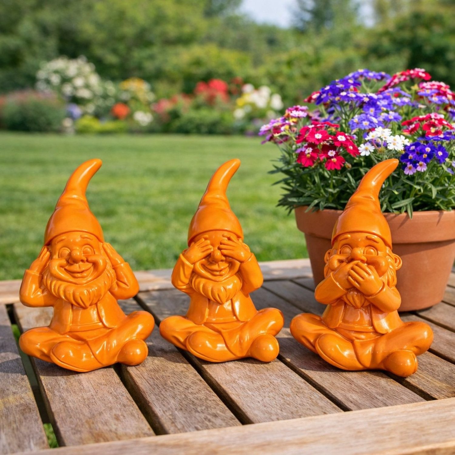 Online-Fuchs Gartenfigur für draußen - 3er Set lustige Gartenzwerge - Deko Figuren, 16 cm groß, (wetterfest, moderne knallige Farben), Geschenkidee für Frühling, Sommer und Herbst