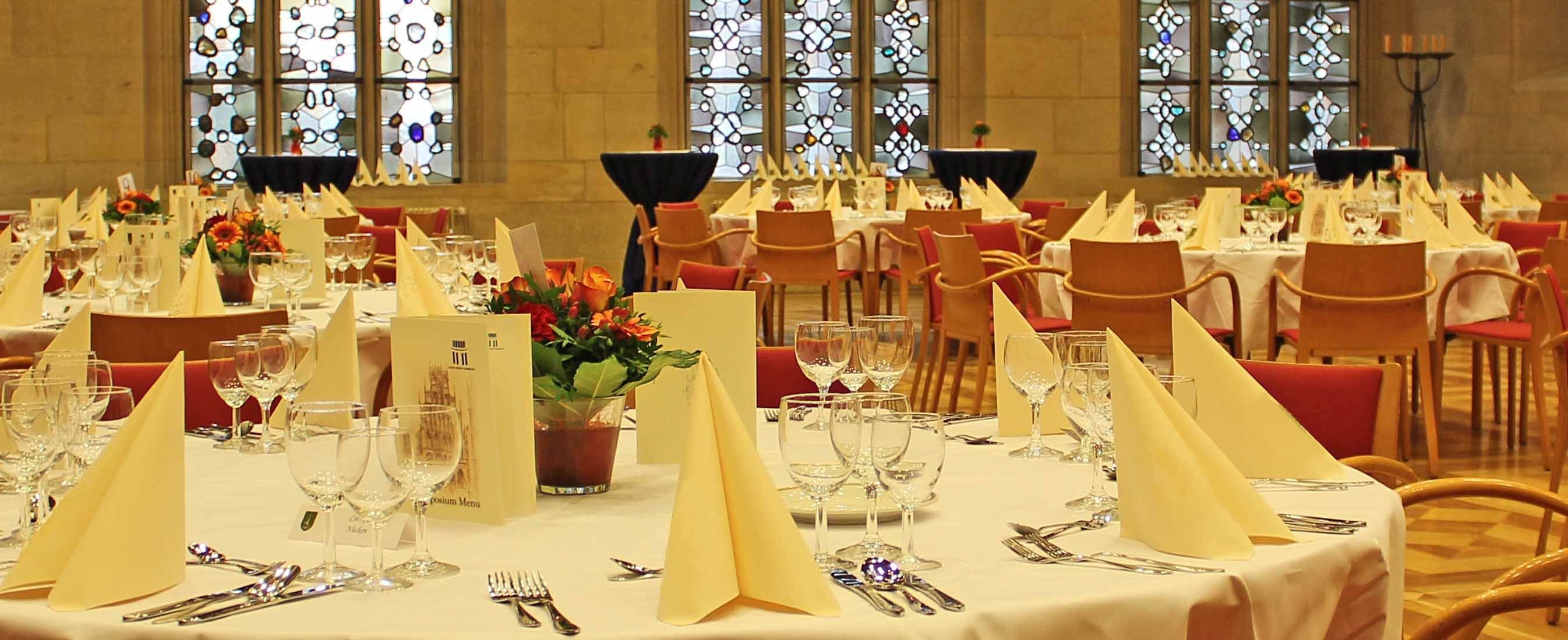 Libusch® Tischdecke Klara, weiß, RUND, Hochzeit, Vollzwirn Baumwolle, Größe günstig online kaufen