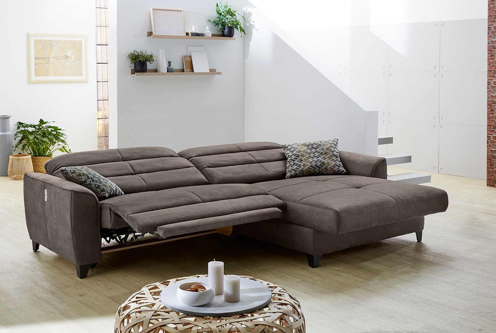 Double breiten, Relaxfunktionen Ecksofa One, 2x mit 120cm elektromotorischen Jockenhöfer Gruppe