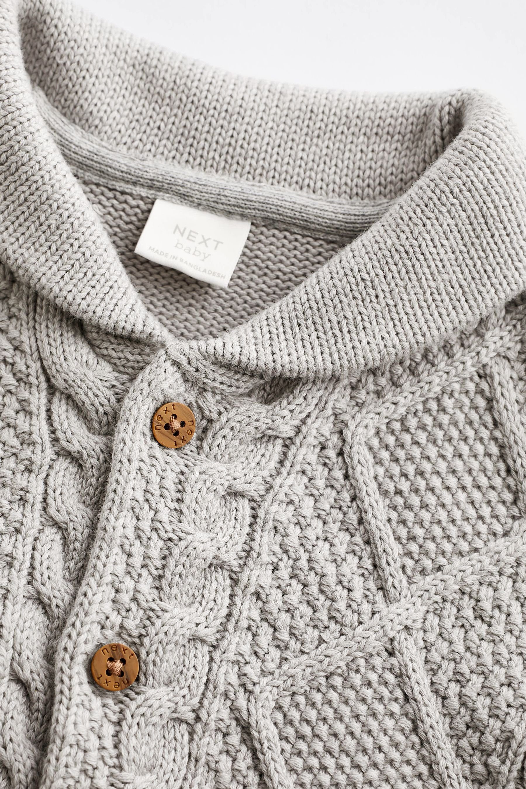 Next (1-tlg) Baby-Strickjacke Strickjacke Zopfmuster mit