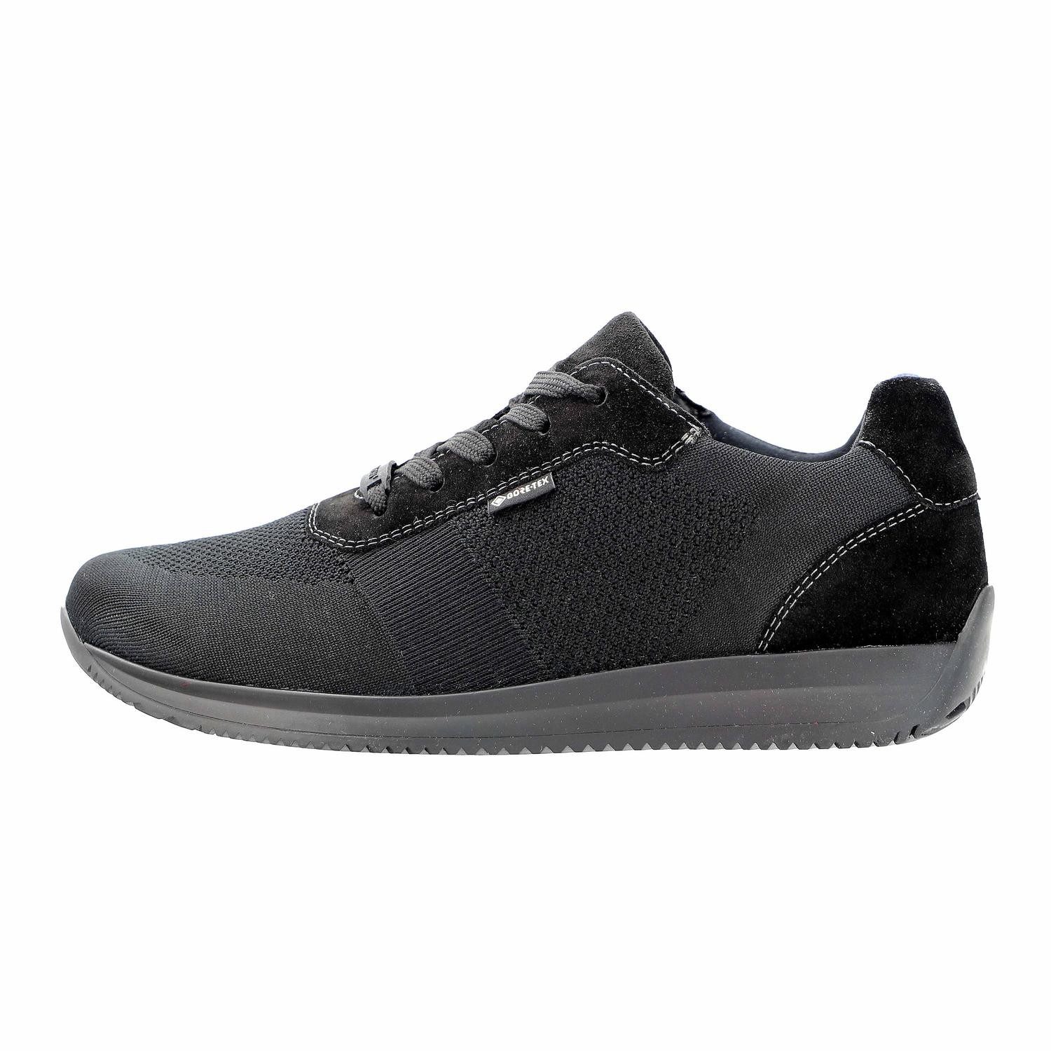 Schnürschuh
