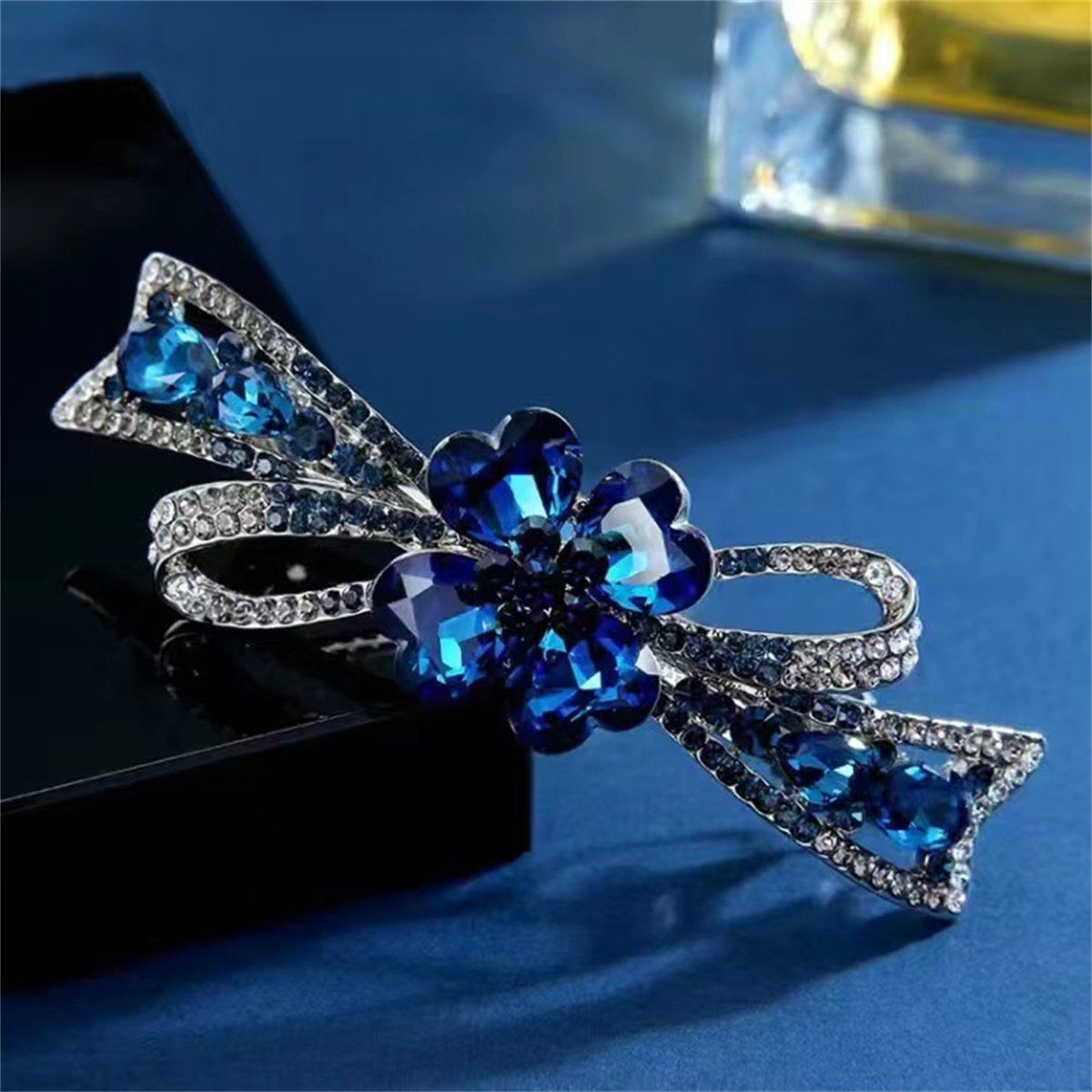 carefully selected Haarspange Haarnadel mit vierblättrigem Kleeblatt für Damen eleganter Haarschmuck Tintenblaue Farbe