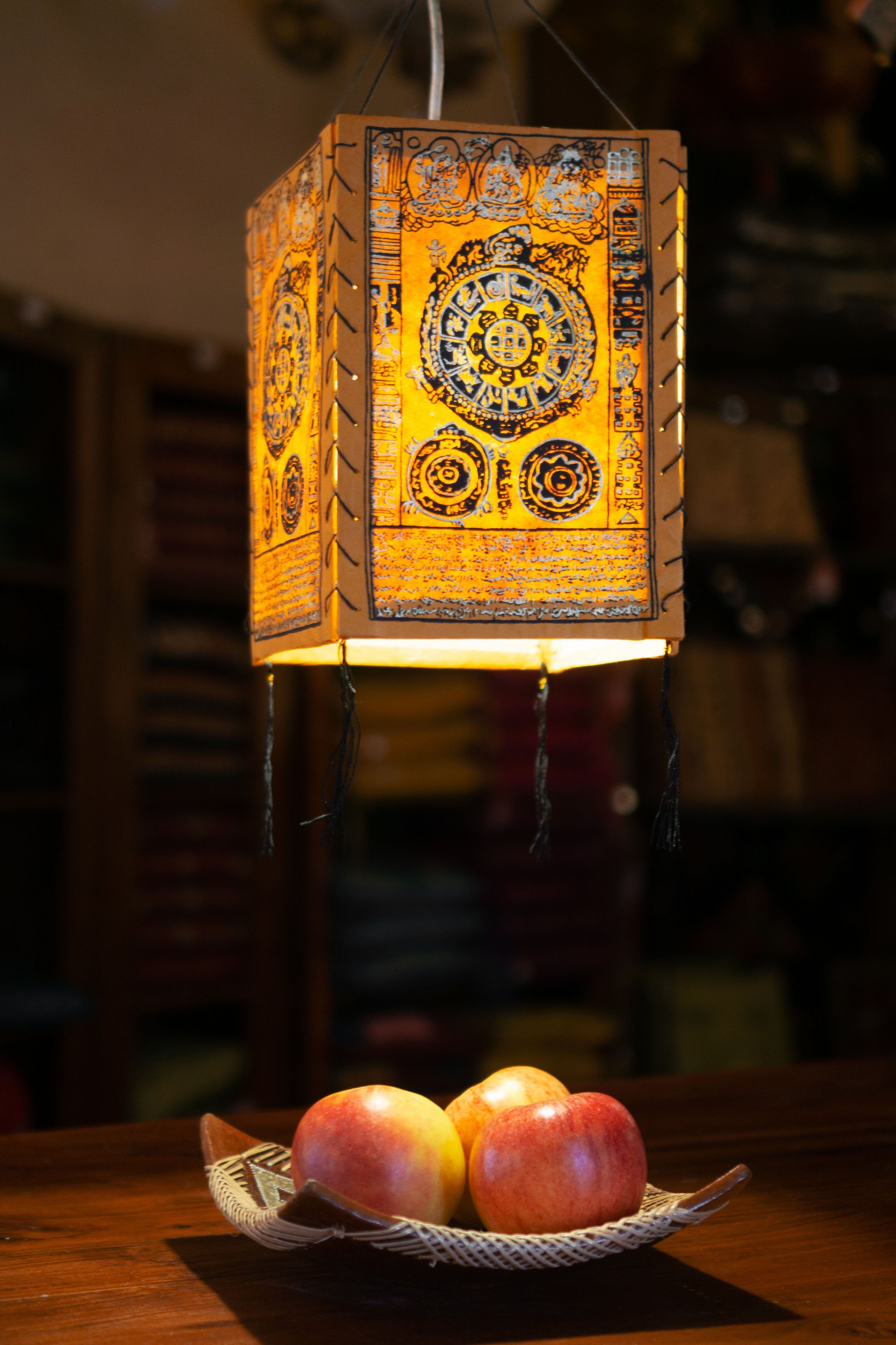 Guru-Shop Lokta Leuchtmittel nicht inklusive Papier Hänge gelb Mandala Deckenleuchten Deckenleuchte.., Lampenschirm,