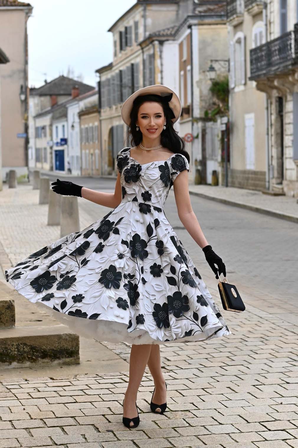 Hearts & Roses London A-Linien-Kleid Taylor Floral Swing Dress Retro Vintag günstig online kaufen