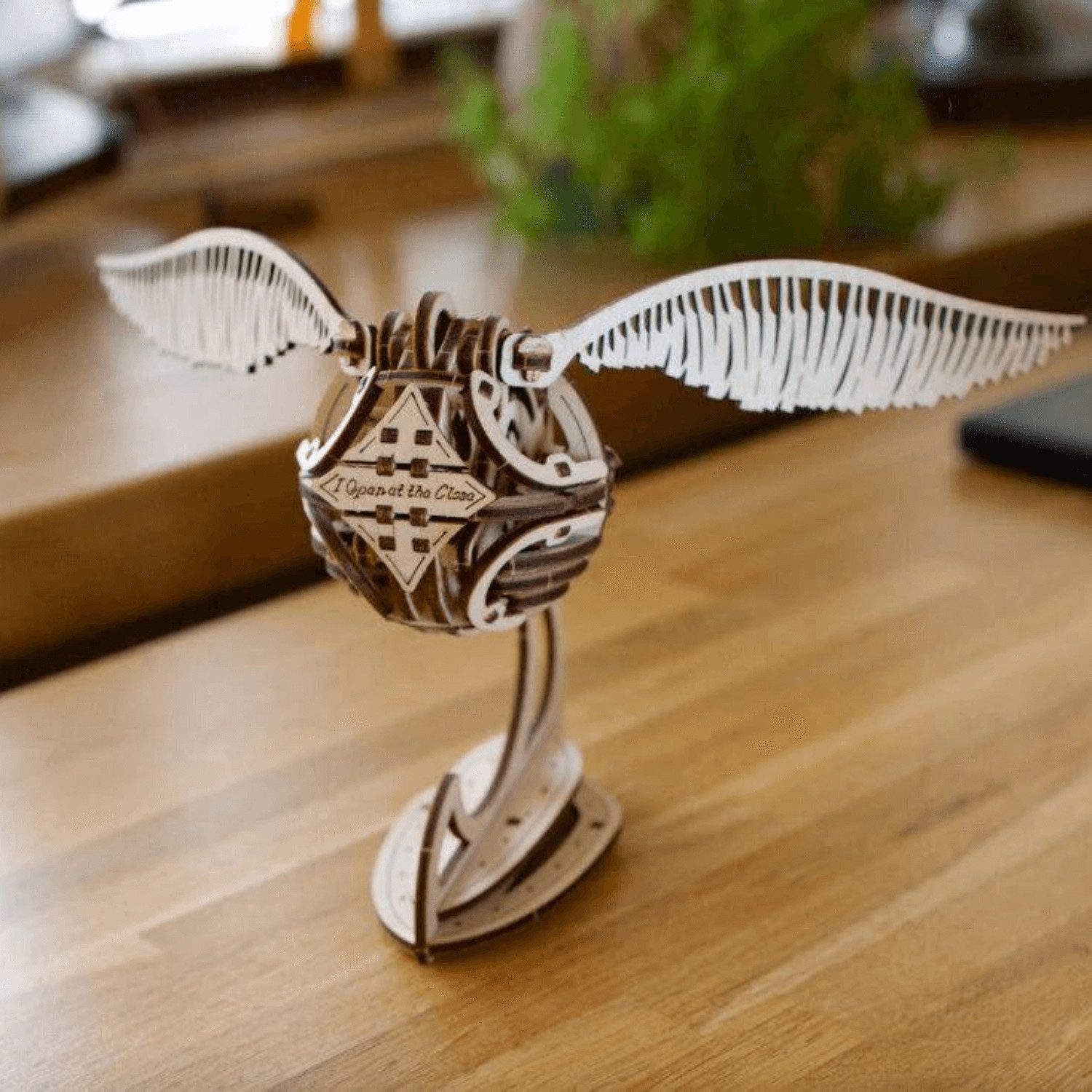 UGEARS Puzzle Ugears Goldener Schnatz™ Harry günstig online kaufen