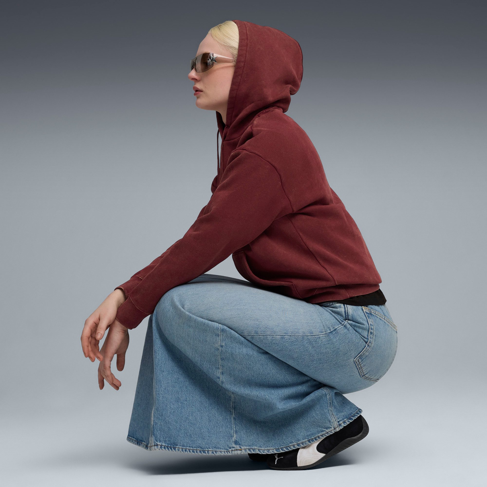 PUMA Kapuzensweatshirt ESS ELEVATED RELAXED WASH HOODIE FL mit Print-Applikationen, mit Kängurutasche, mit Kapuze