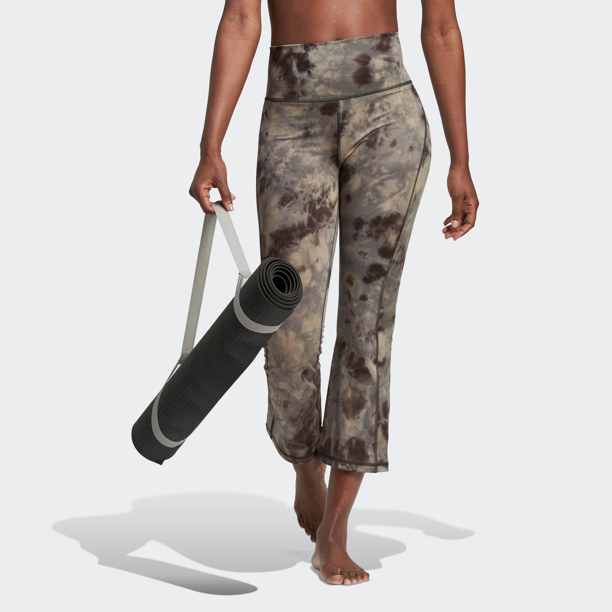 adidas Performance Trainingstights »YOGA STUDIO EARTH FLARED 7/8TIGHT«