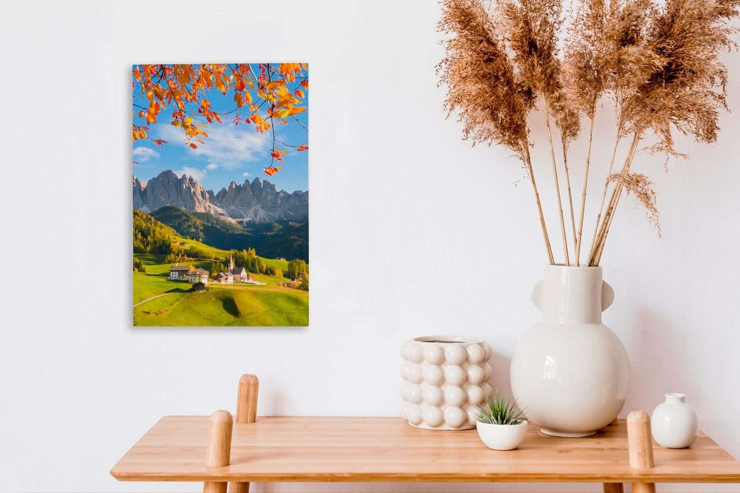 Leinwandbild OneMillionCanvasses® die cm und bespannt Gemälde, Leinwandbild inkl. 20x30 Zackenaufhänger, St), Herbstlaub Blick fertig Dolomiten, (1 auf