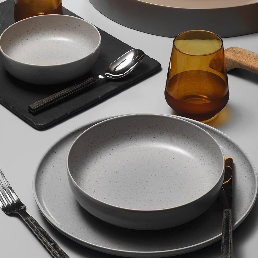 Kütahya Porselen Tafelservice Moderna 18 tlg Geschirrset grau matt Porzellan 6 Personen modern (18-tlg), 6 Personen, porzellan, 6-Personen Set, moderne graue Farbgebung