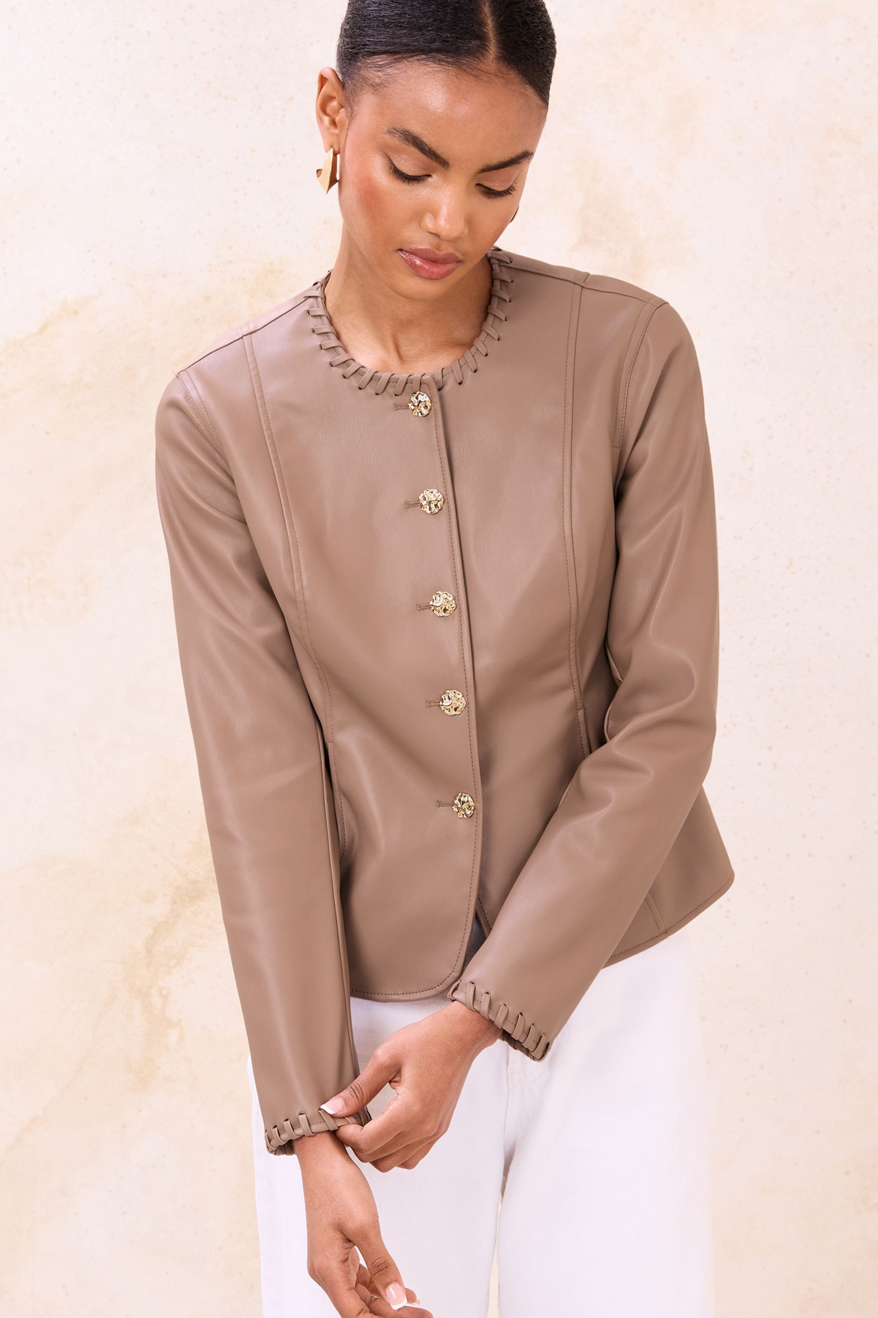 LIPSY Kurzjacke Lipsy Kragenlose Jacke, Regular (1-St)