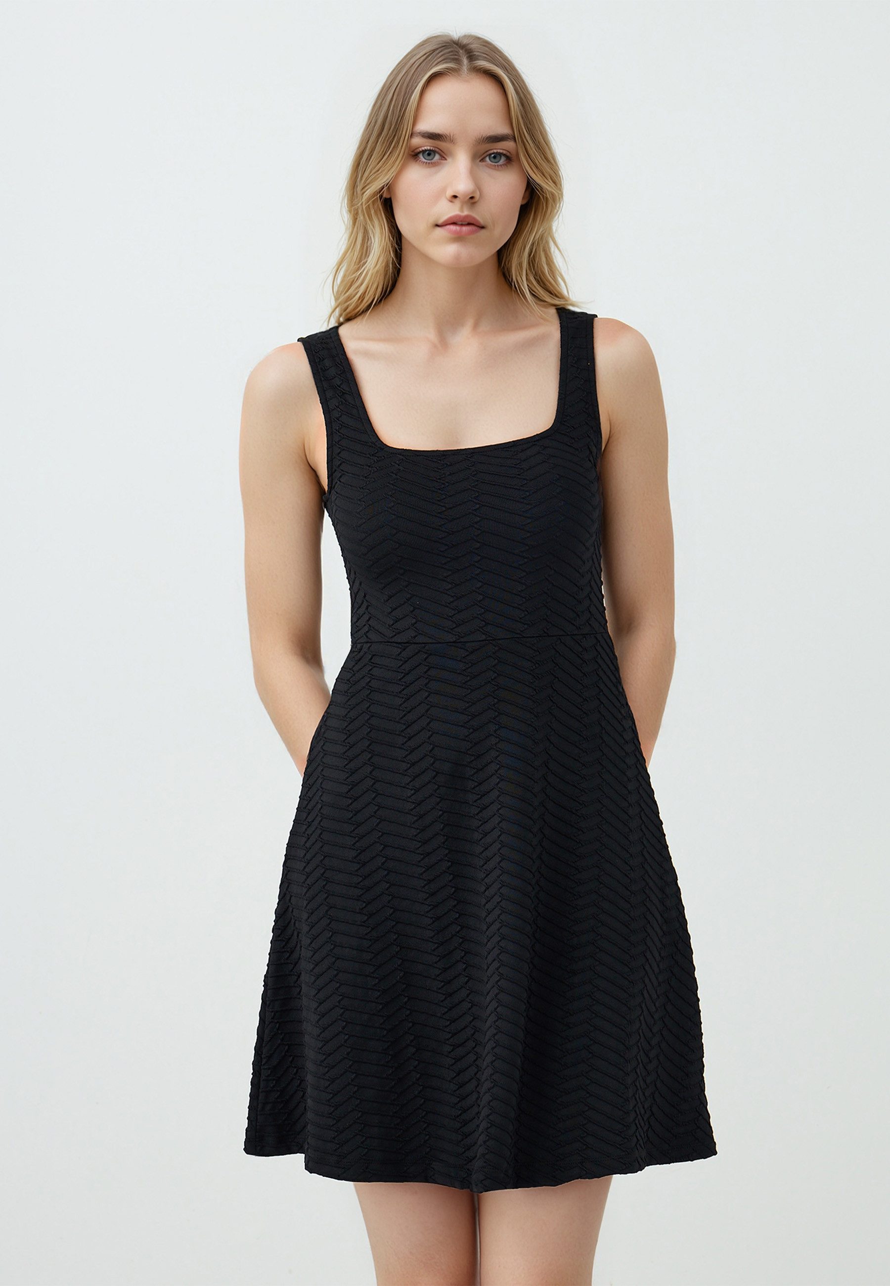 Jimmy Key Midikleid Schwarzes Strickkleid mit günstig online kaufen