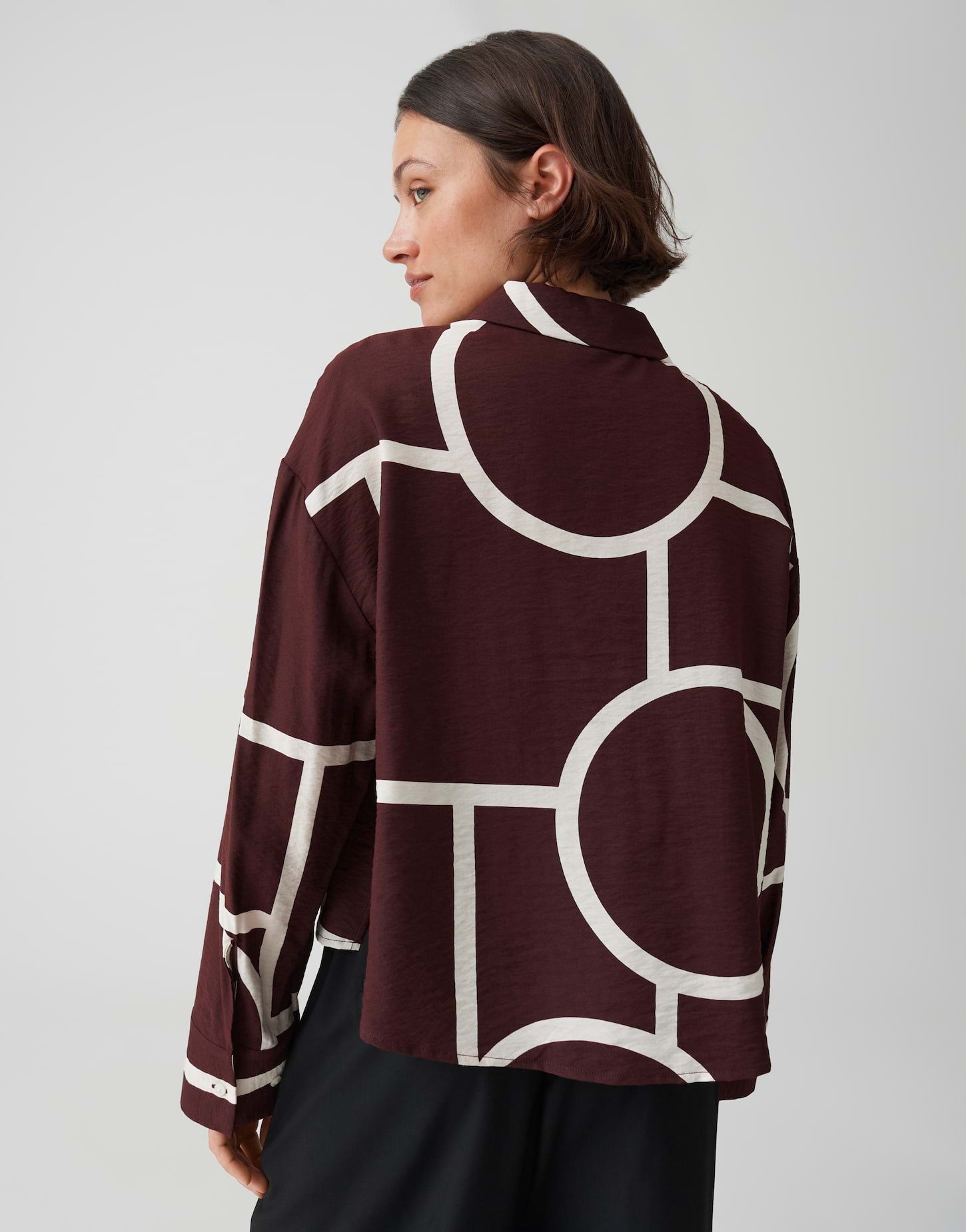 OPUS Langarmbluse aus Twill mit grafischem Muster Fließender Fall für elegante Everyday Styles