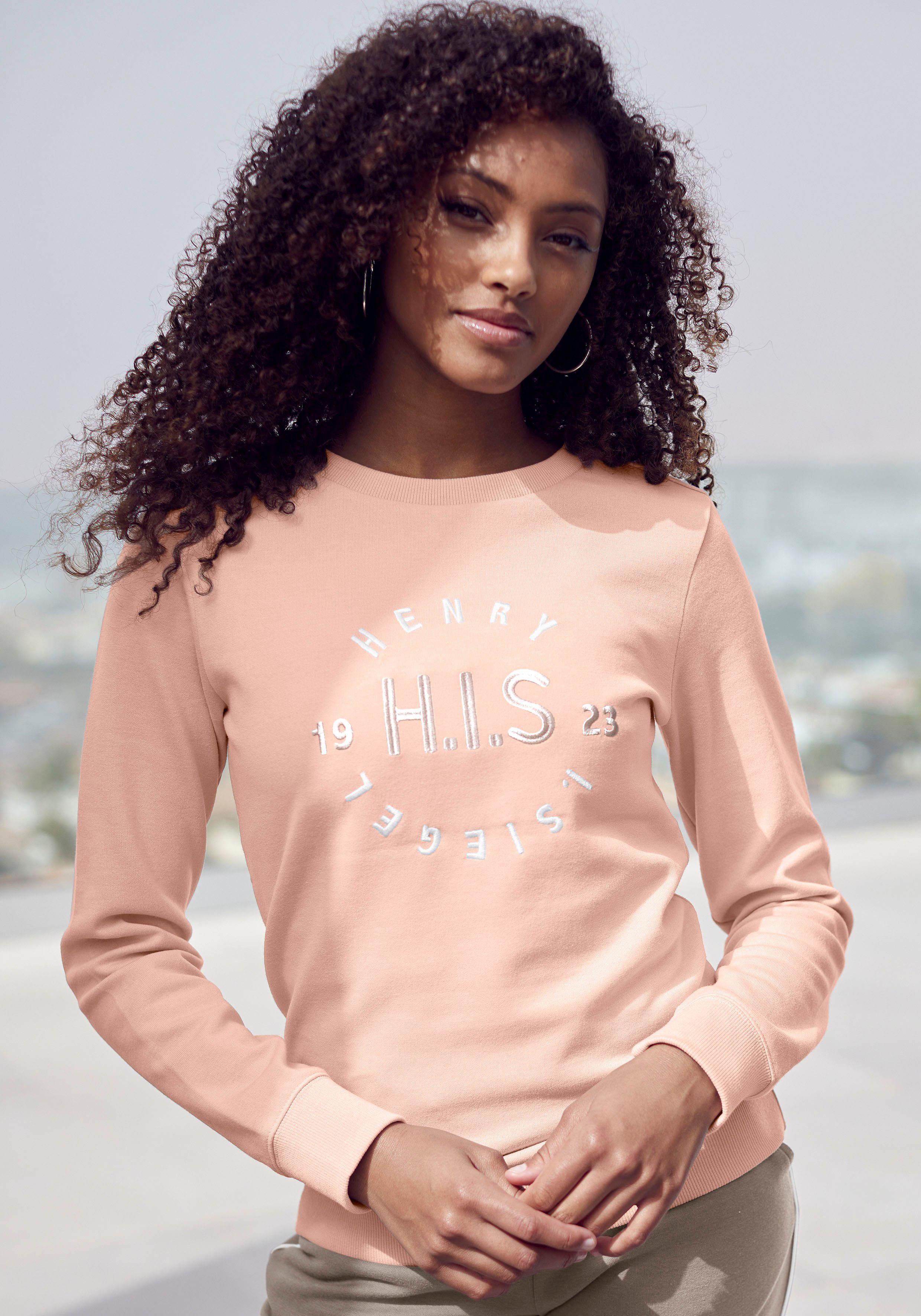 H.I.S Loungeanzug mit Sweatshirt großer Logo salmon Stickerei,