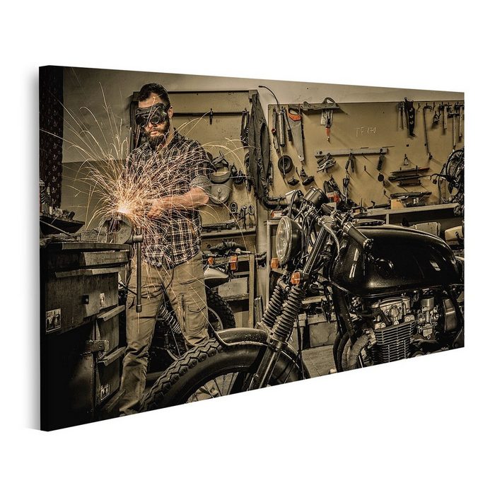 islandburner Leinwandbild Bild auf Leinwand Mechaniker bei Dreharbeiten in einer Motorrad-Zollwe