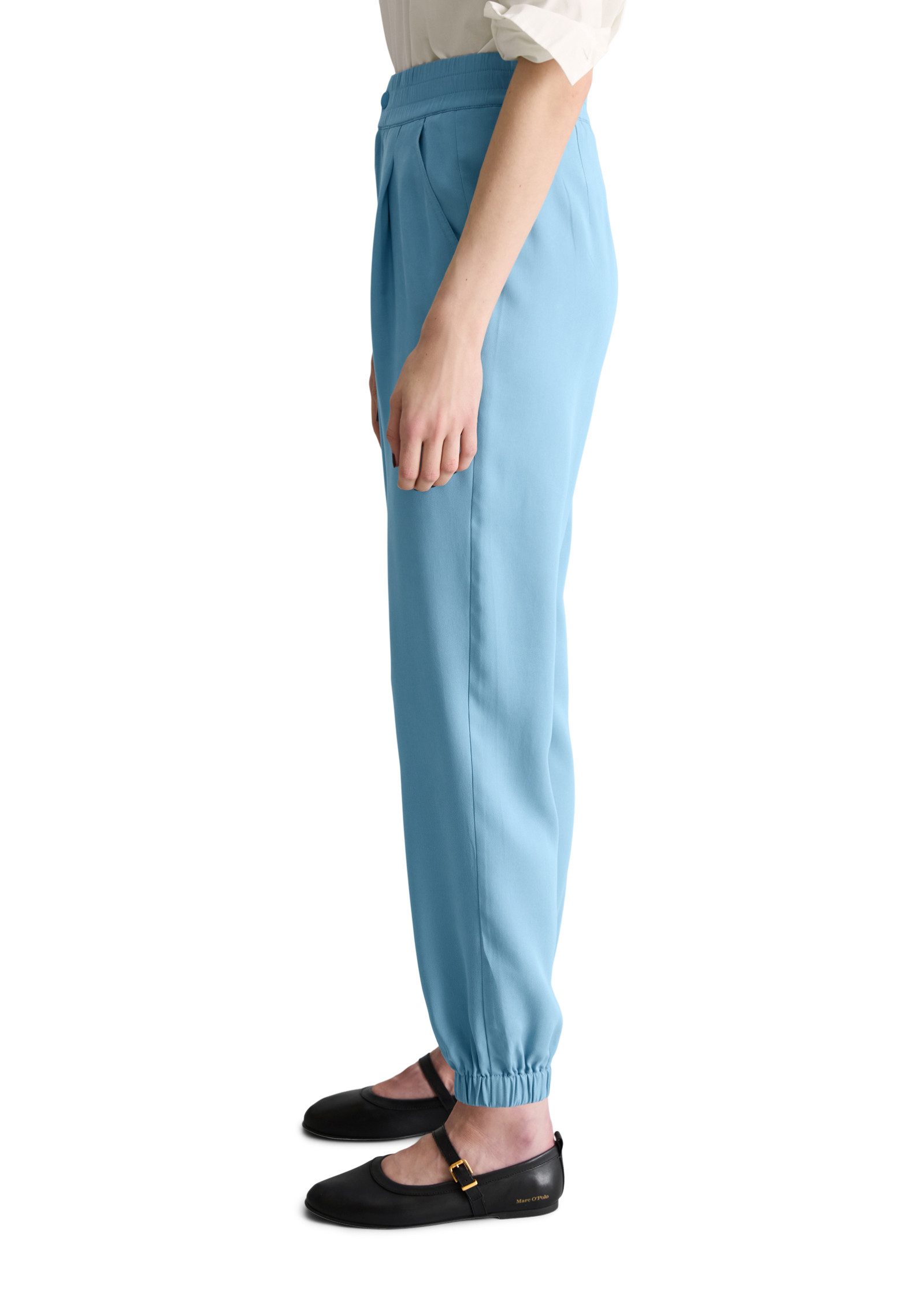 Marc O'Polo DENIM Chinohose aus LENZING™ Lyocell – Bild 2 von 5