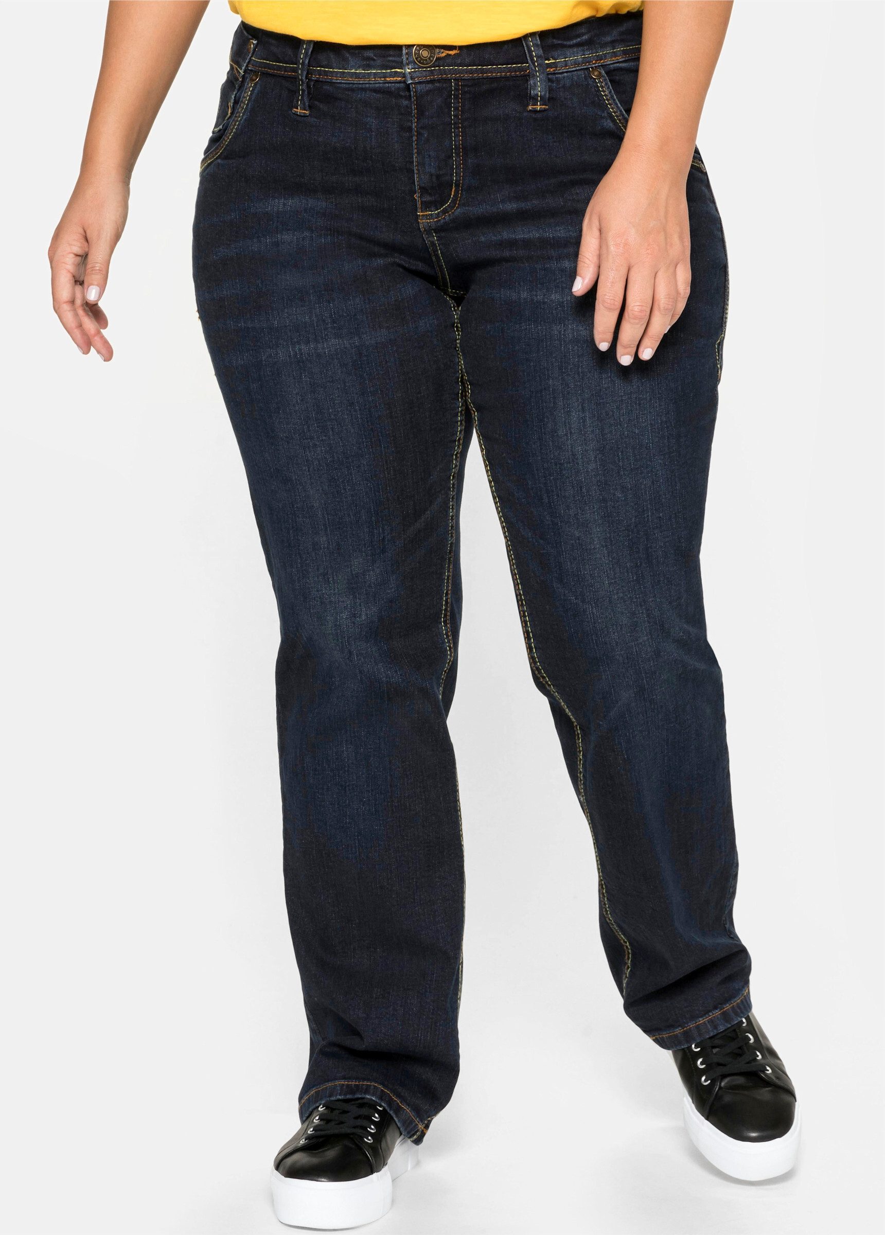 Sheego Bequeme Jeans Stretch-Jeans mit gerader Beinform, individuelle Used-Effekte