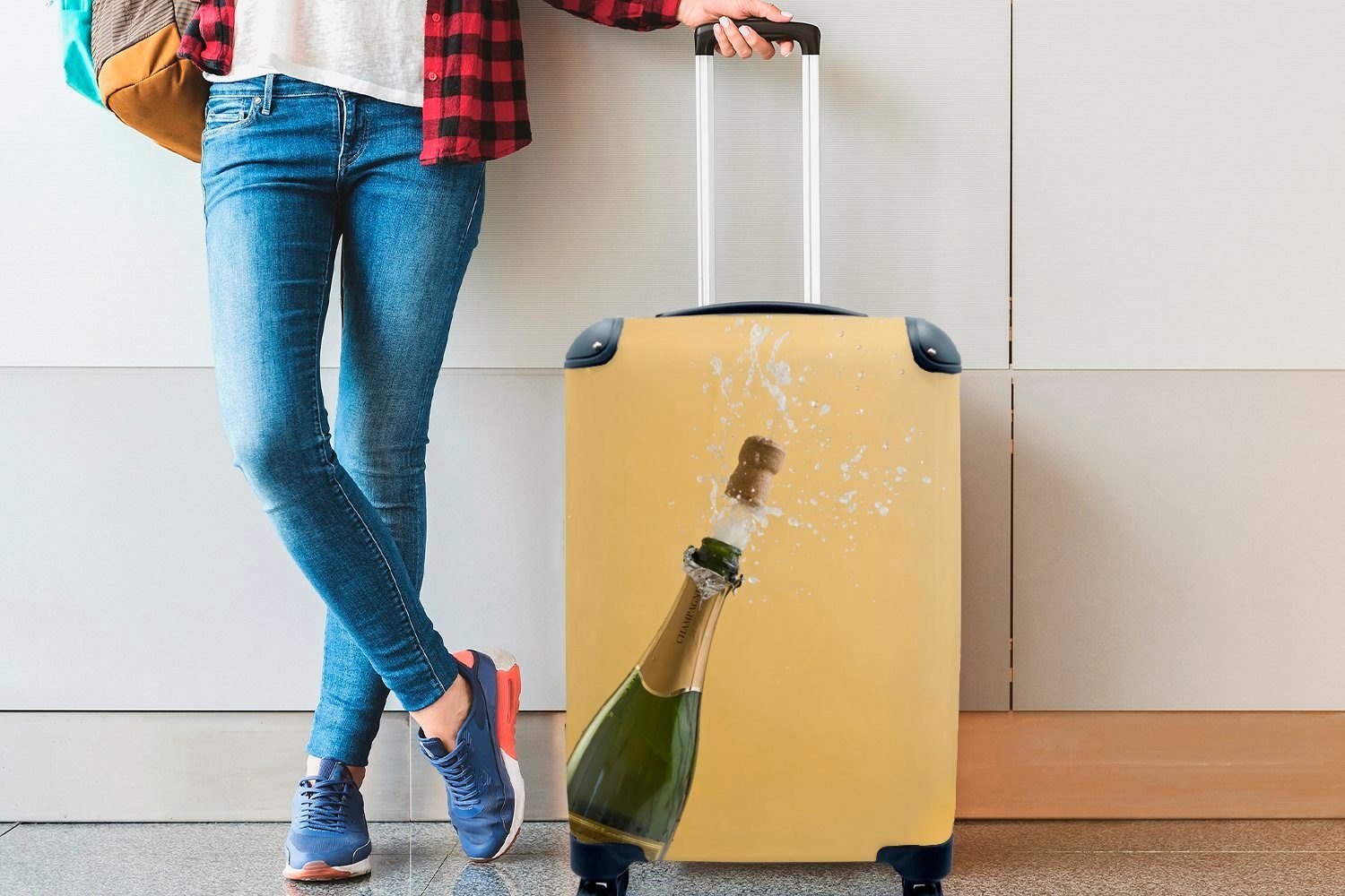 Handgepäckkoffer Rollen, mit Reisekoffer 4 für Champagnerflasche Reisetasche rollen, Handgepäck geöffnet, MuchoWow Ferien, Trolley, wird