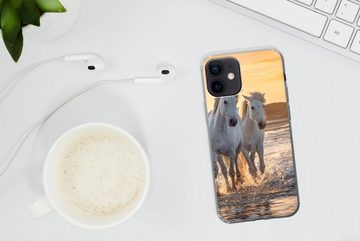 MuchoWow Handyhülle Pferde - Wasser - Strand - Tiere, Handyhülle Apple iPhone 12, Smartphone-Bumper, Print, Handy