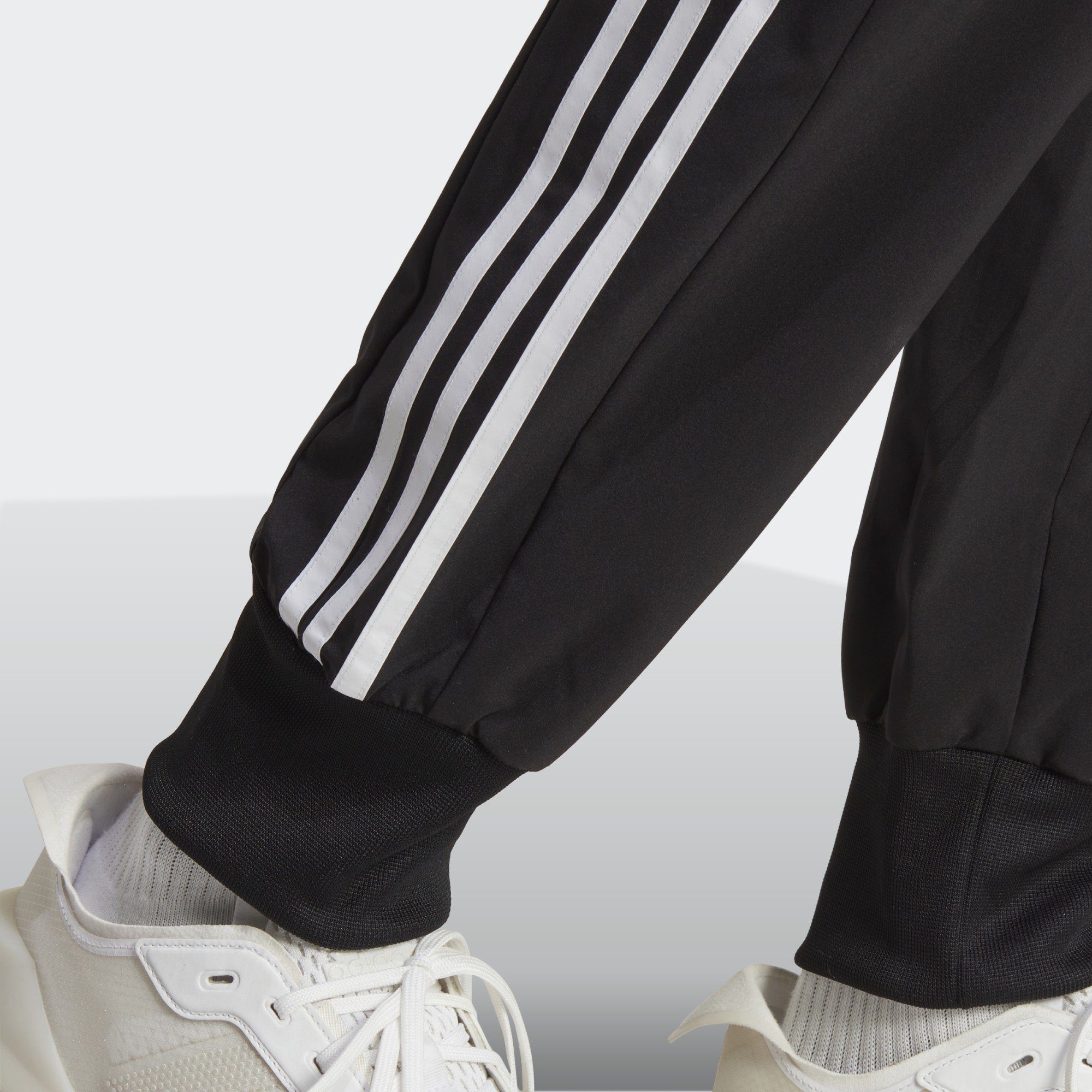 Jogginghose Sportswear / Black adidas White