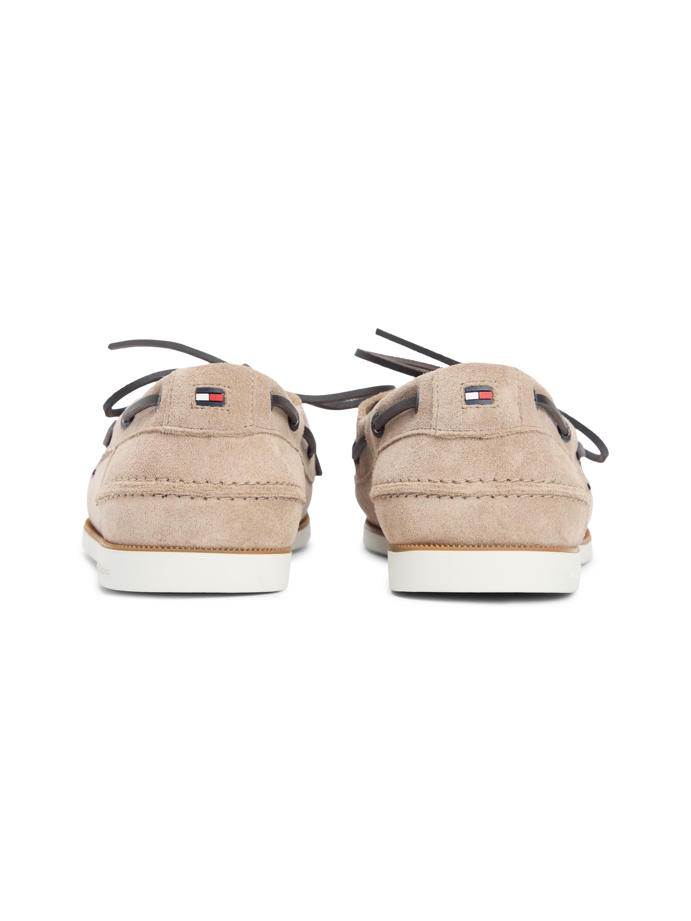 Tommy Hilfiger TH BOAT SHOE CORE SUEDE Bootsschuh Bootsschuh, Schnürer mit Ziernaht und Durchzügen