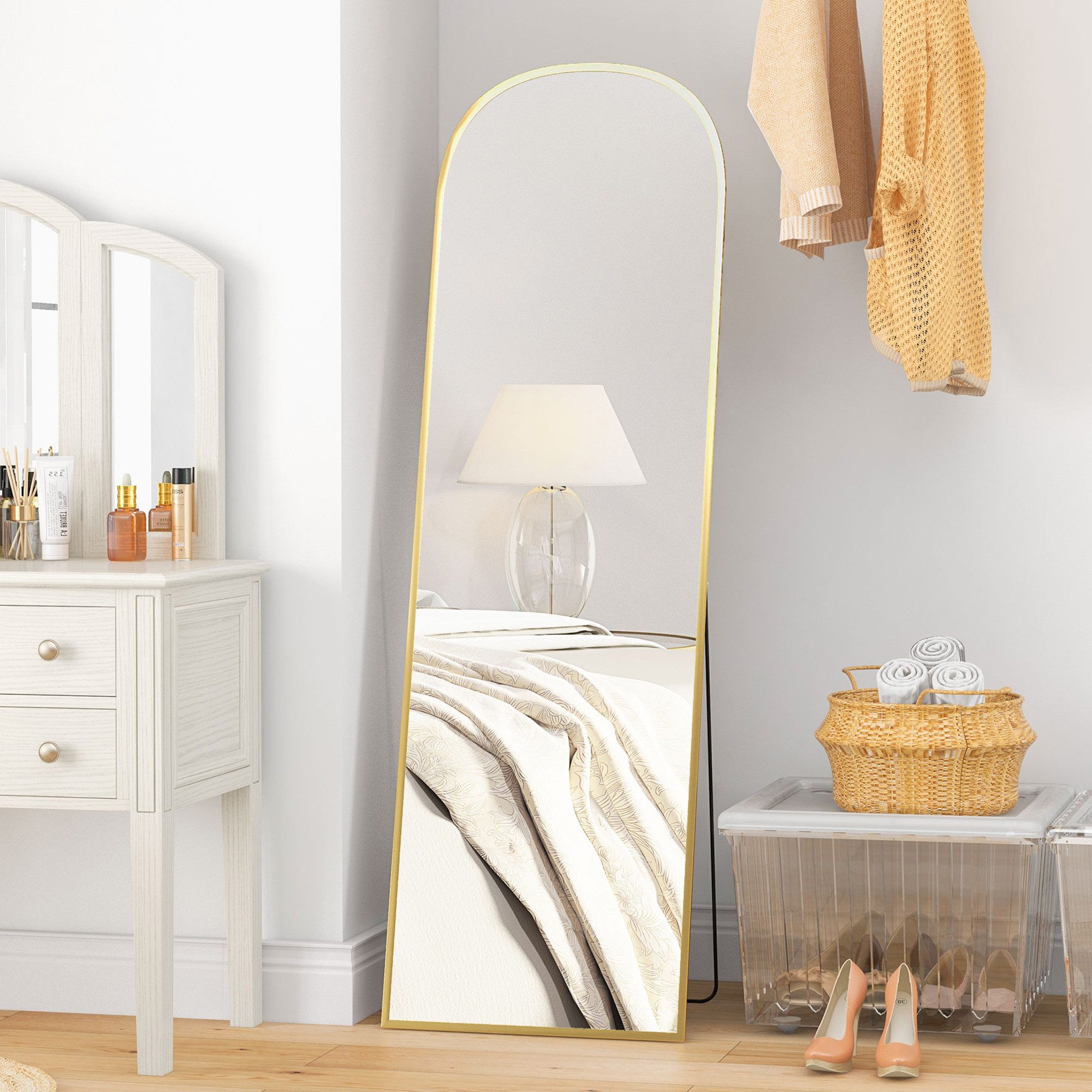 HOMCOM Standspiegel Standspiegel mit Bruchsichere Hartglas und Alurahmen, Wandspiegel (Stehspiegel, 1-St., Wandspiegel), für Wohnzimmer, Schlafzimmer, Gold