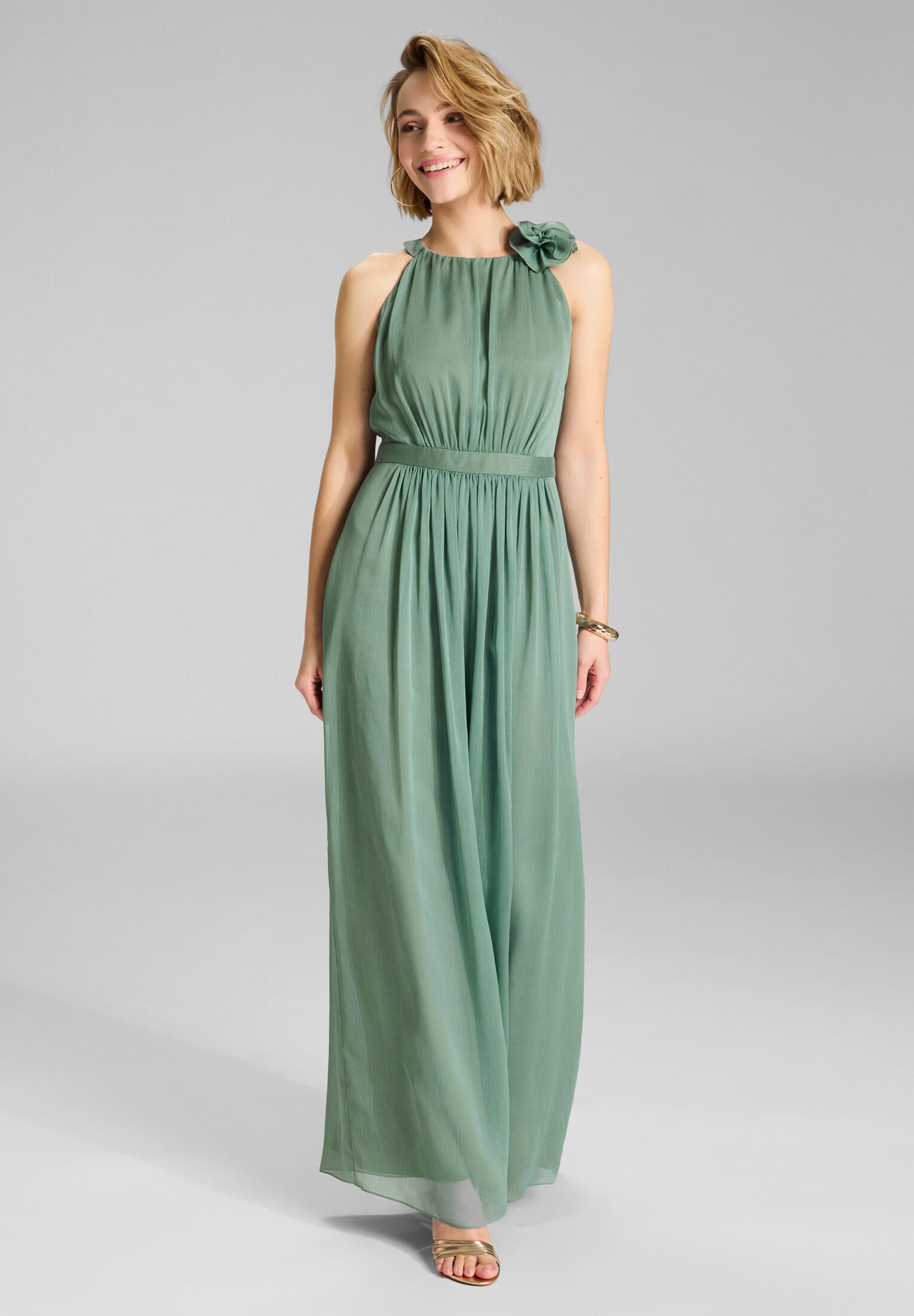 SWING Abendkleid Taillierter Schnitt mit fließendem Rockteil günstig online kaufen