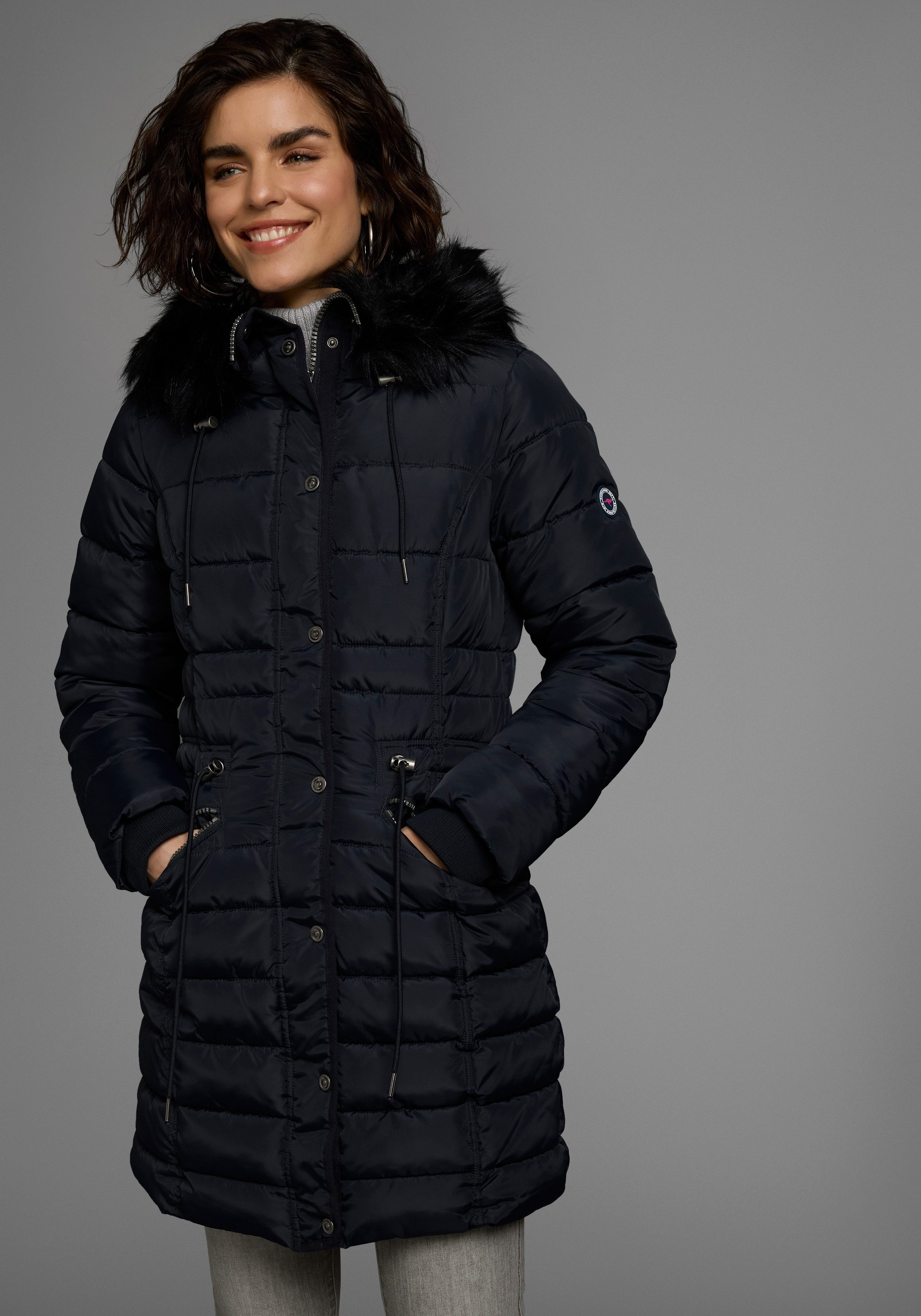 KangaROOS Steppjacke figurbetonter Schnitt, mit Reißverschlusstaschen günstig online kaufen