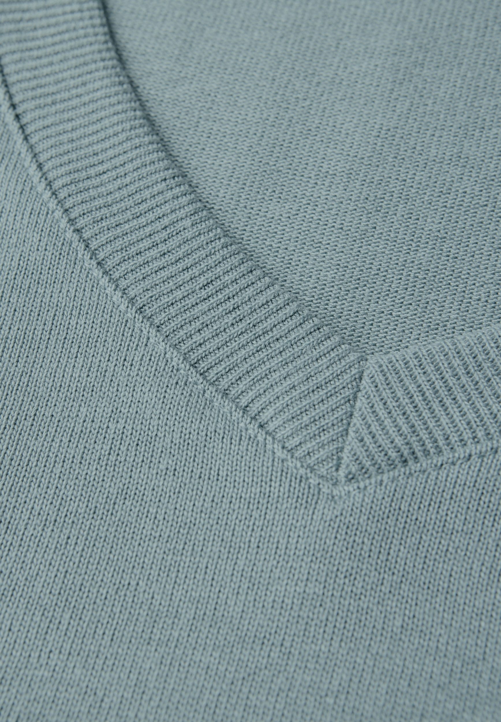 STREET ONE Langarmshirt - Kurzarmshirt mit V-Ausschnitt in Strickoptik günstig online kaufen