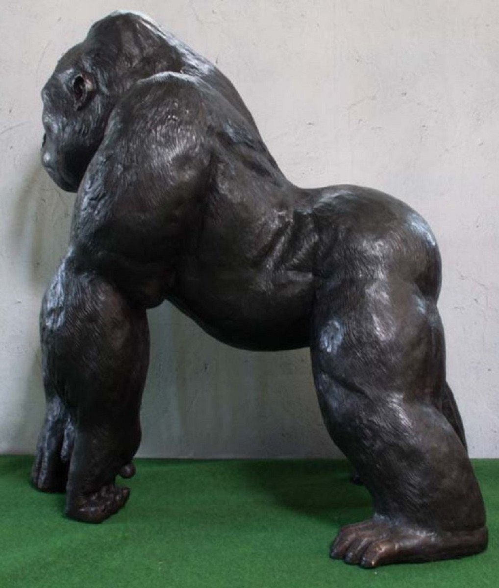 Casa Padrino Skulptur Luxus Figur Bronze Bronze H. x - cm 152 147 - Lebensgroße Affe - Skulptur - XXL Deko Gorilla Riesiege Bronze x Skulptur 102 Garten - Tierfigur Luxus Deko Garten XXL Skulptur Gorilla
