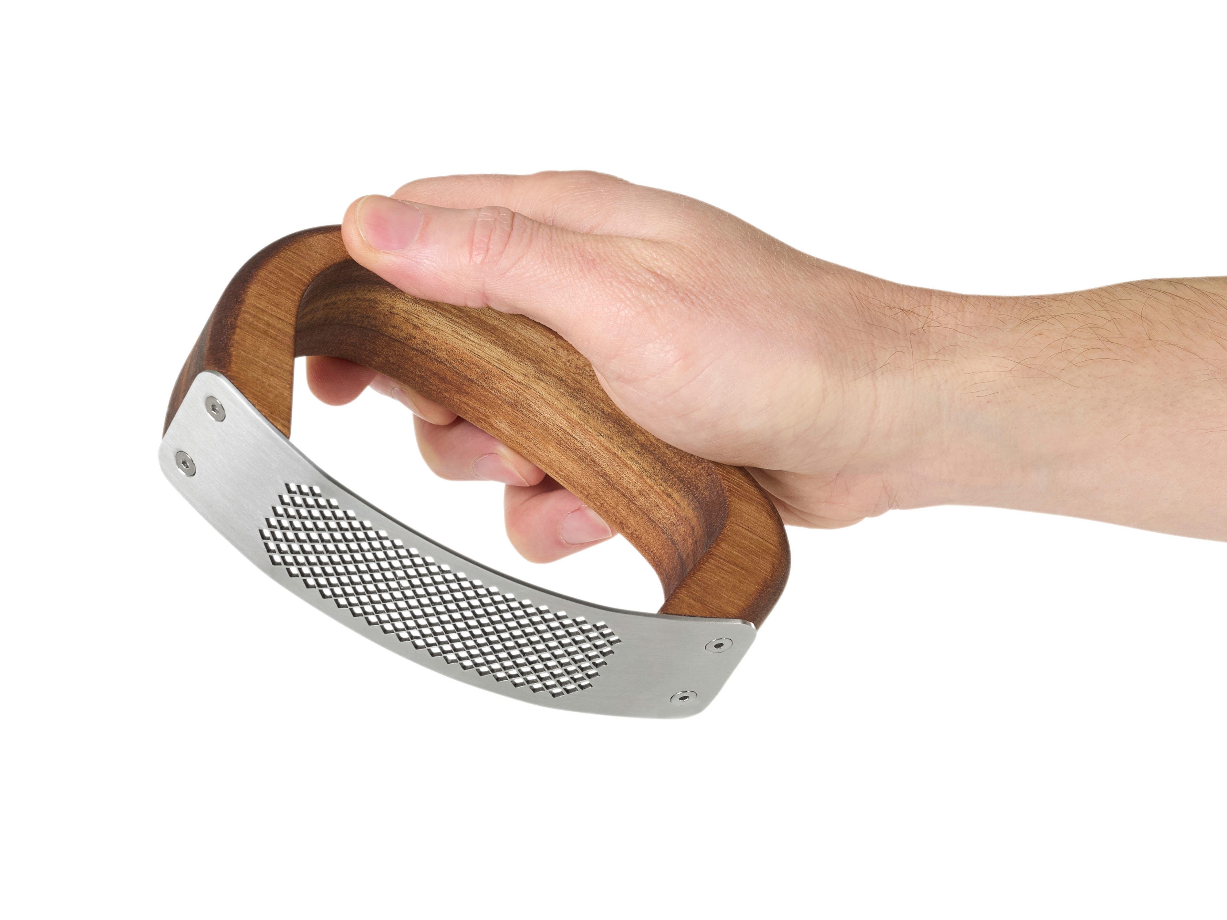 AdHoc Knoblauchpresse mit Schneidbrett RoccaAlio, Holz & Edelstahl, innovativer Knoblauchschneider mit ergonomischem Griff