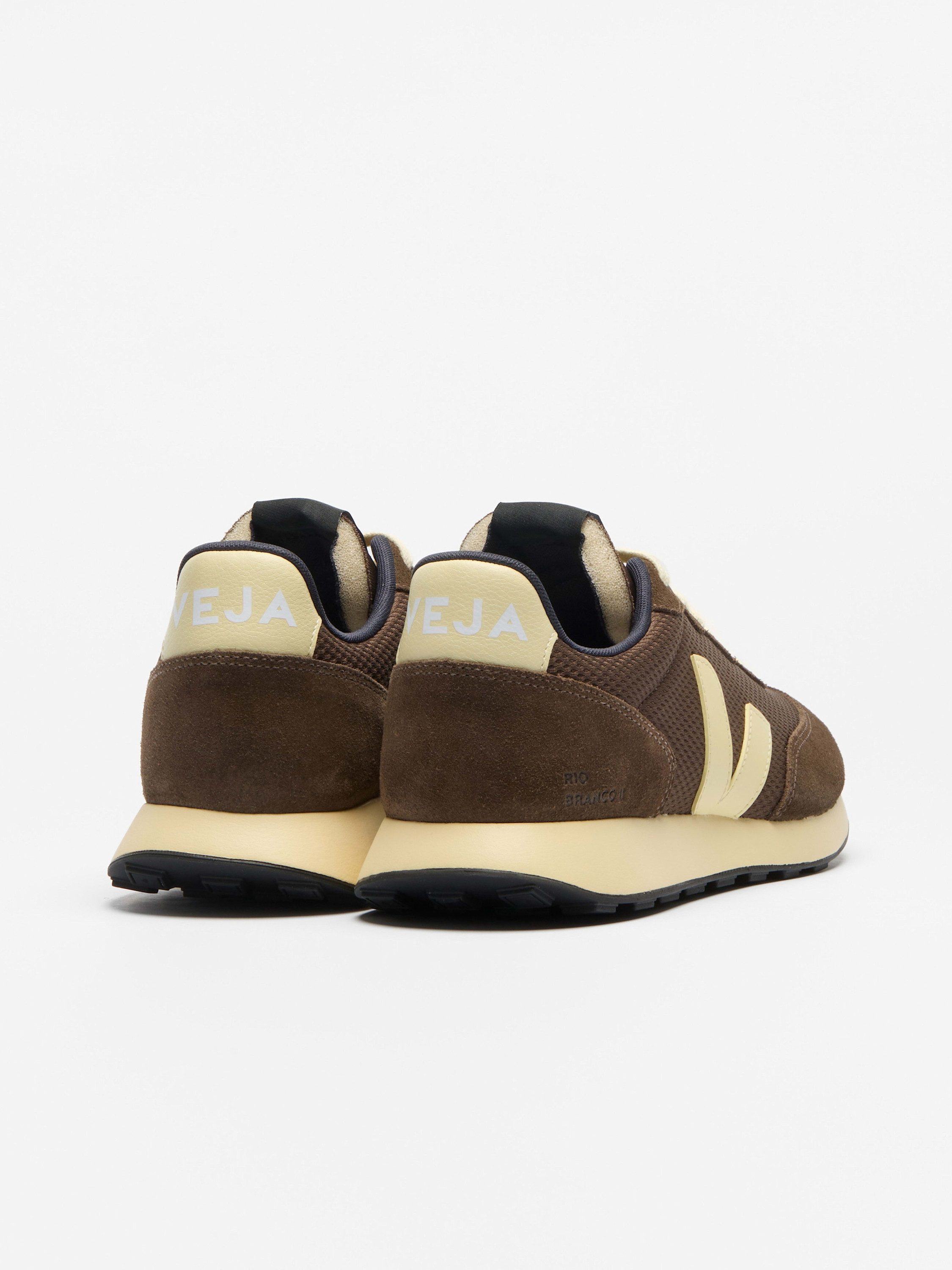 VEJA Veja Rio Branco II Alveomesh Sneaker