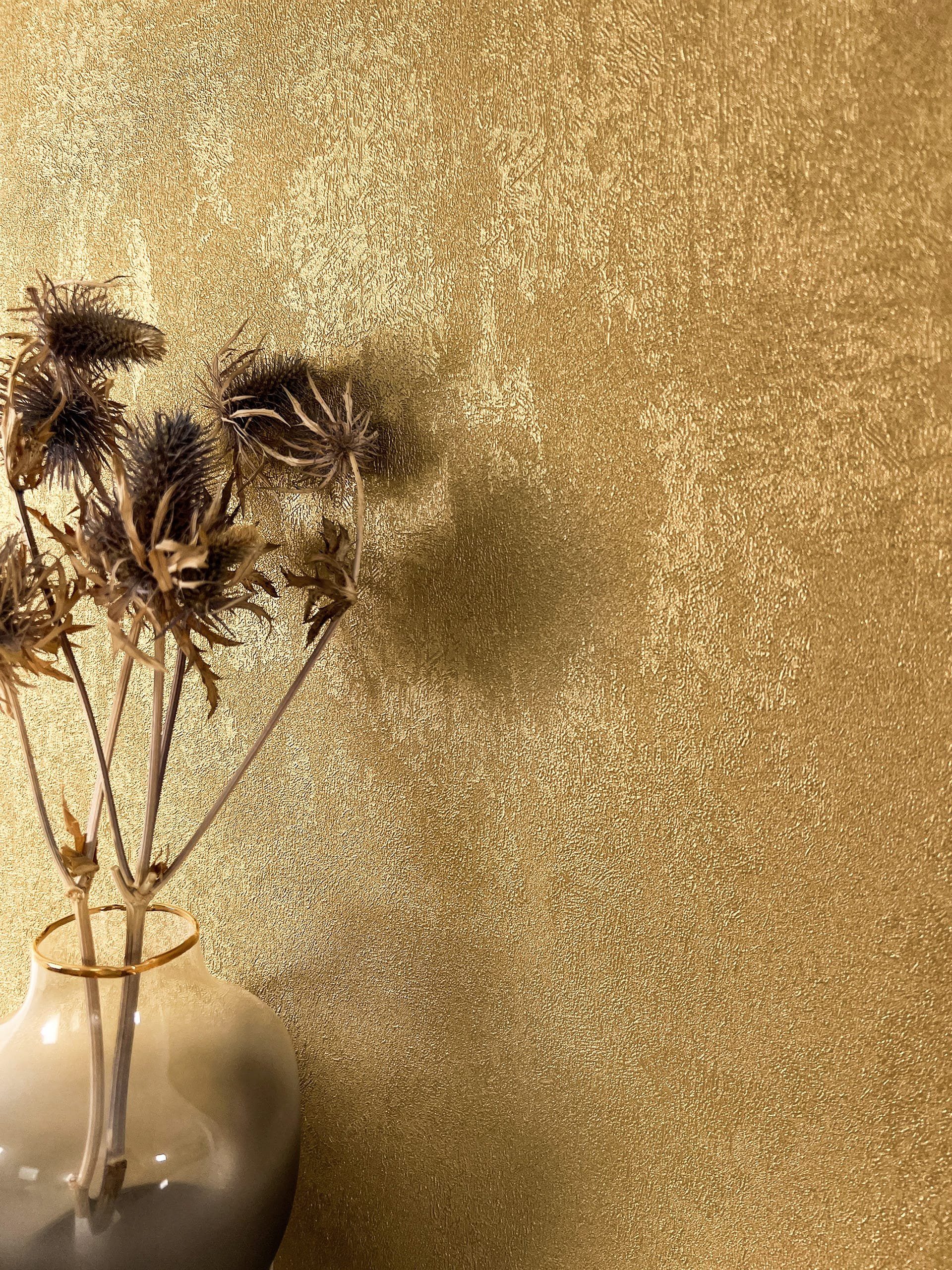 Newroom Vliestapete Kitron Gold Tapete Glanztapete Beton,Zement,Putz-Optik, Gold Tapete Modern Beton - Betontapete Betonwand Glamour Industrial Zement Putz-Optik für Wohnzimmer Schlafzimmer Küche, Betontapete