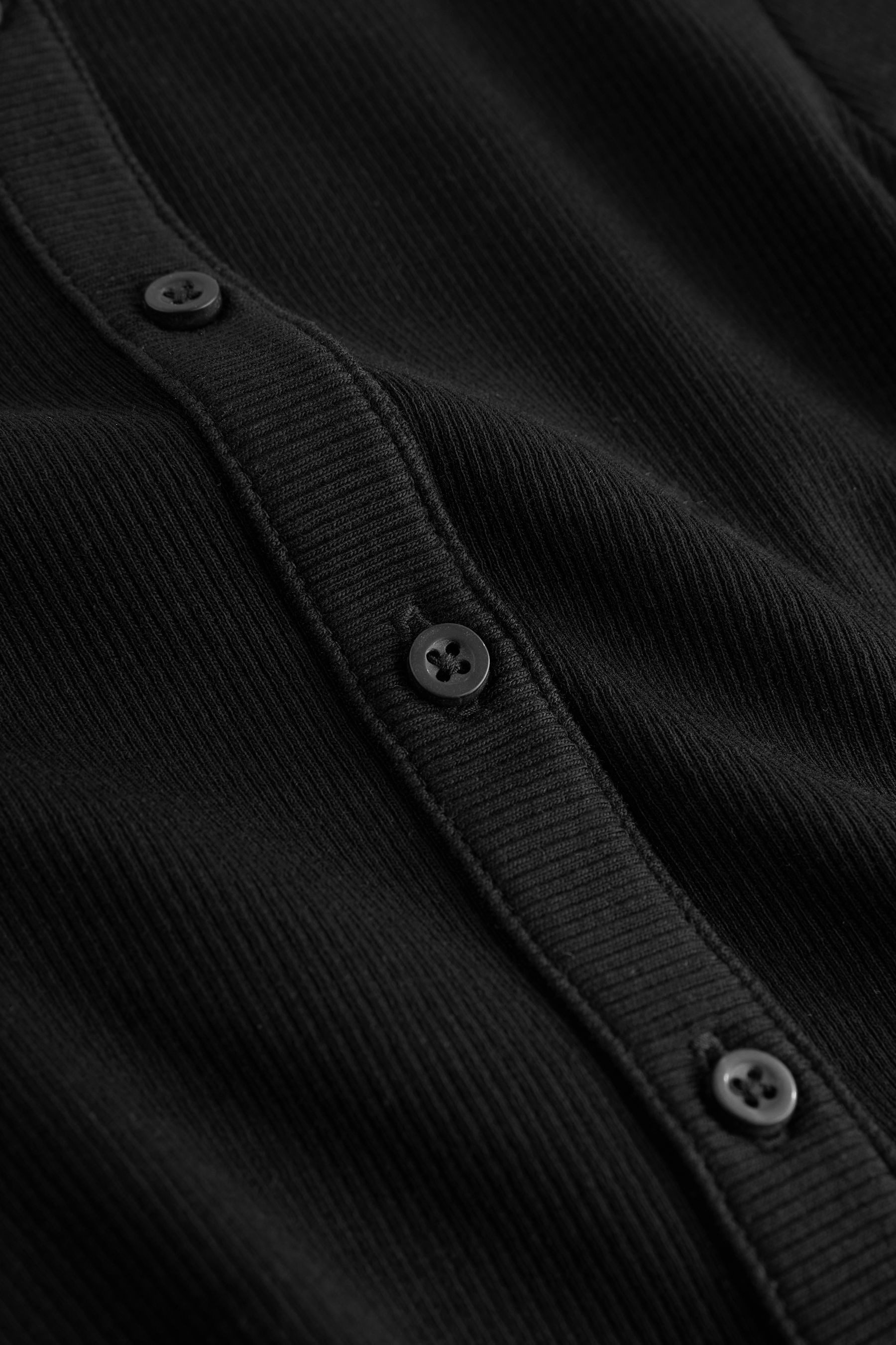 Next Strickjacke Gerippte langärmelige Strickjacke (1-tlg) – Bild 3 von 4