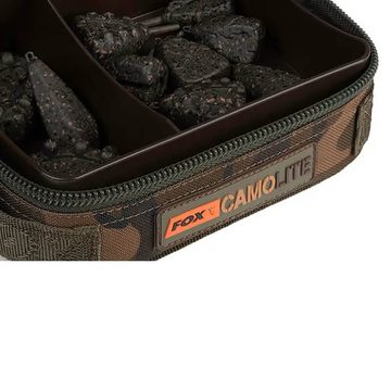 FOX International Tragetasche Fox Camolite Zubehörtasche Rigid Lead Bits Bag, Mit starren Trennwandeinsätzen ausgestattet, Kompaktes Design, sodass Sie in die meisten Tackletaschen passt, In der einzigartigen Fox Camo-Tarnfarbe, Polyestertragegriffe an mehreren Seiten, Maße: 18.5cm x 14.5cm x 7cm