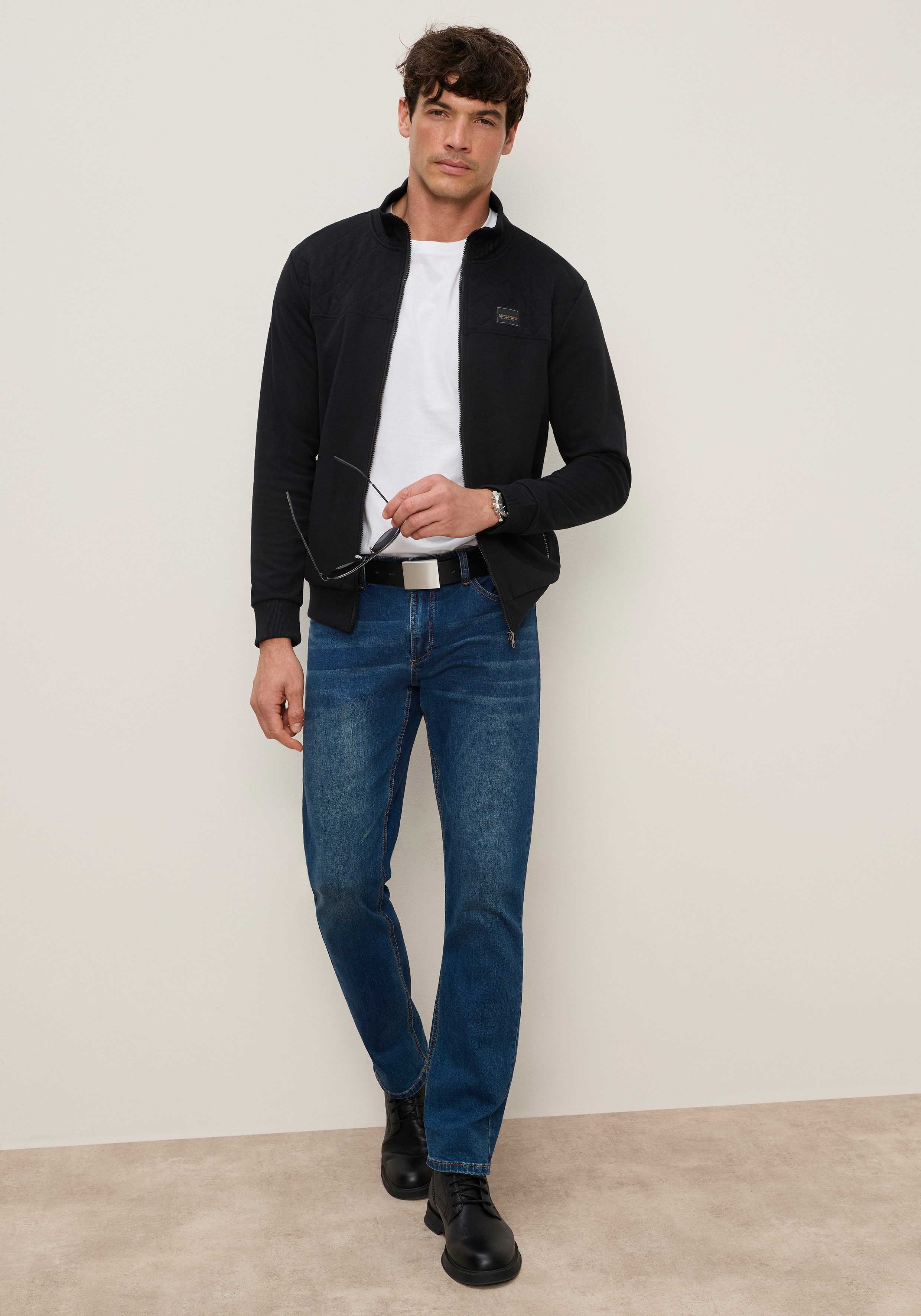 Zum Outfit 2
