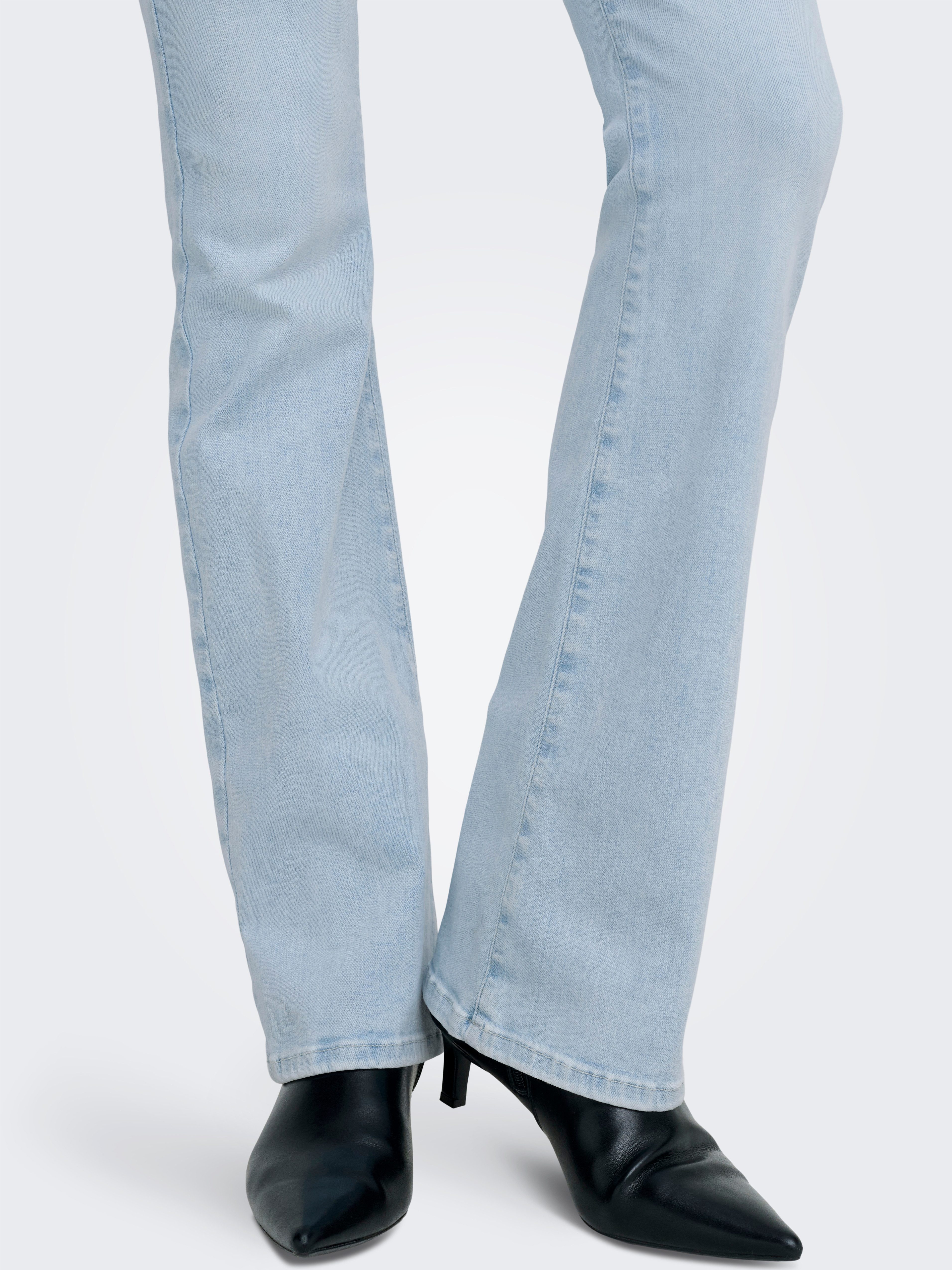 ONLY Bootcut-Jeans ONLBLUSH MID FLARED DNM CRO495 NOOS helle Waschung, normale Leibhöhe, ausgestellte Beinform