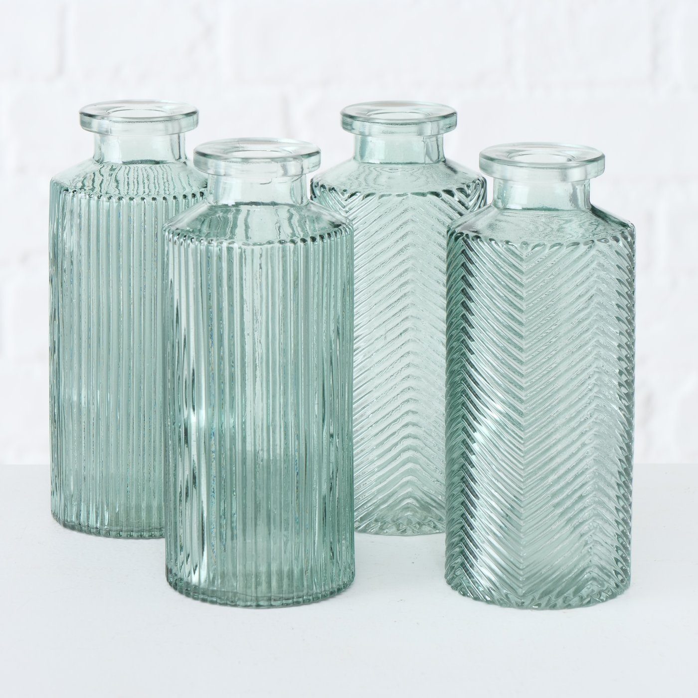 ReWu Blumenvase in Salbeigrün aus 4er Flaschenform - Dekovase im Glas Set