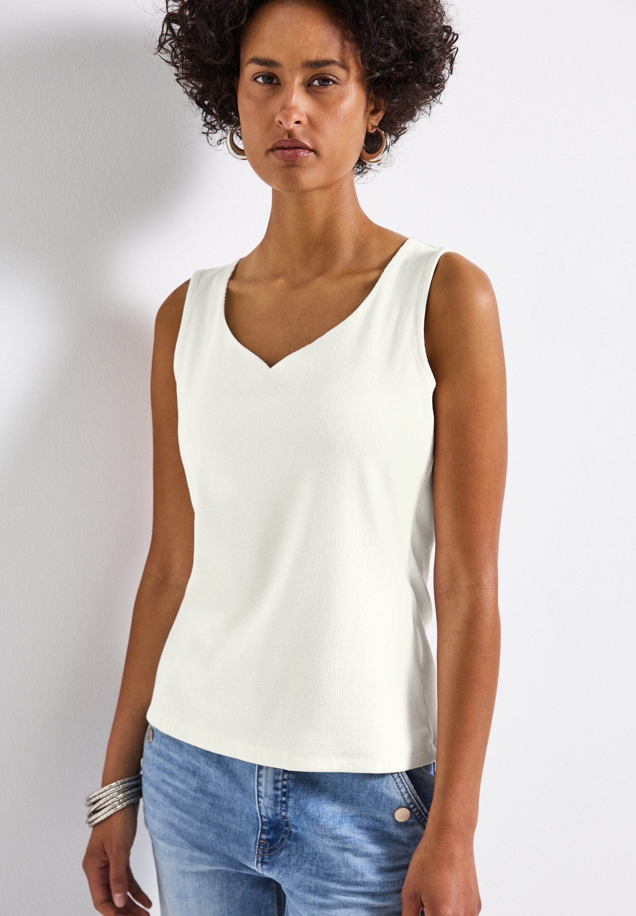 STREET ONE Shirttop GANIA mit Herzausschnitt günstig online kaufen