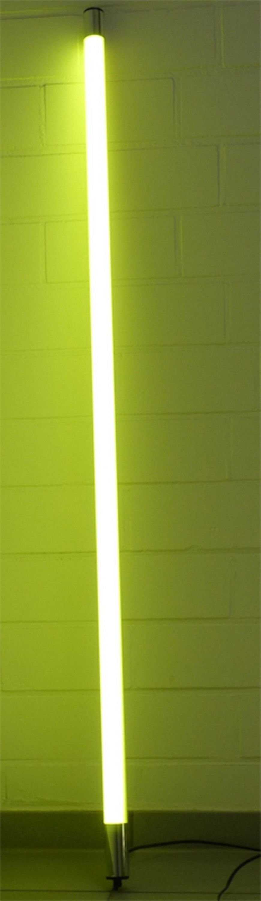 XENON LED Wandleuchte LED Leuchtstab Satiniert 1,23m Länge 1700 Lumen IP44 für Außen Gelb, LED Röhre T8, Xenon Gelb