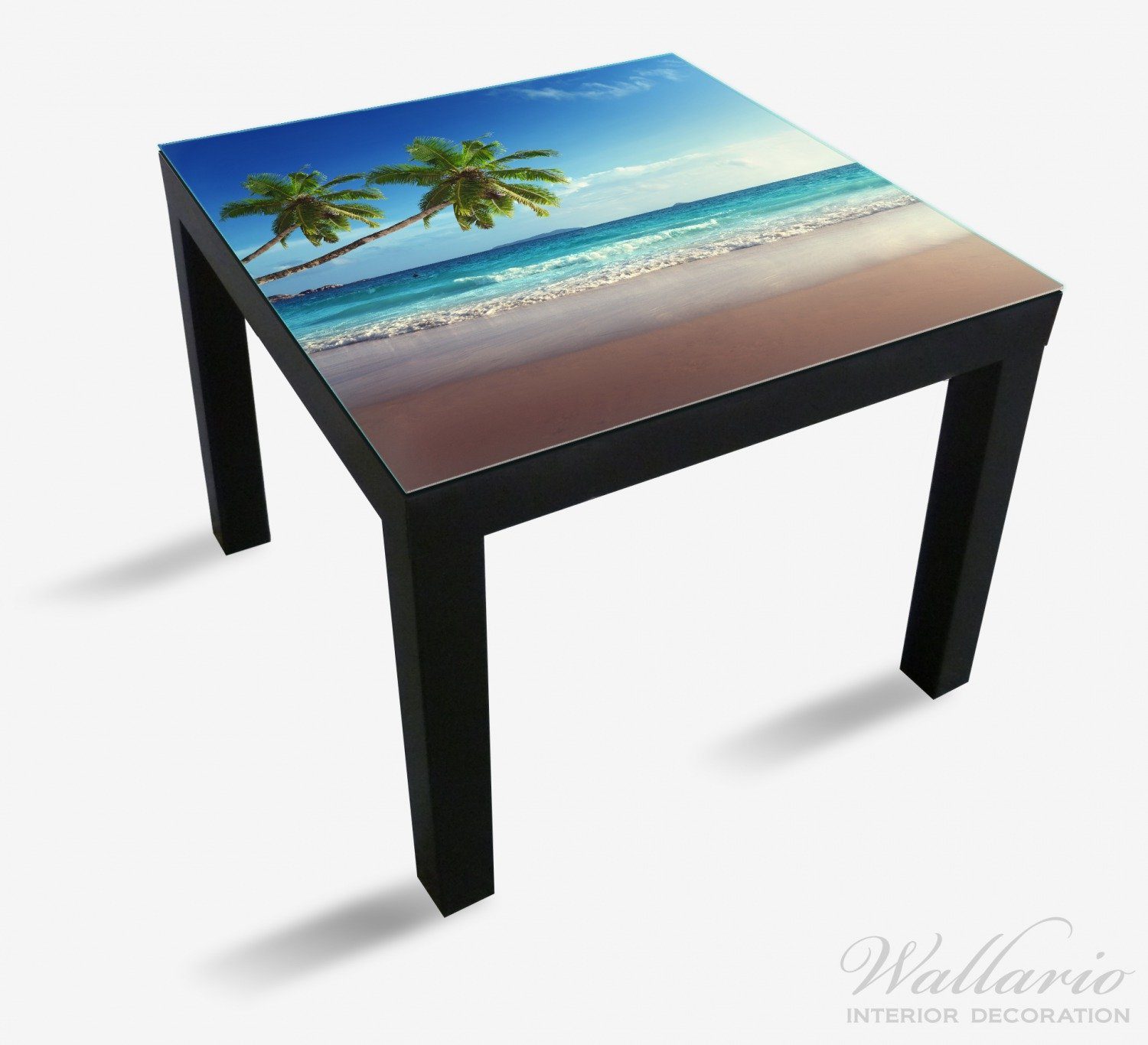 Wallario Tischplatte Sandstrand auf Ikea geeignet Lack unter für Tisch Urlaub Seychellen St), den Palmen (1 